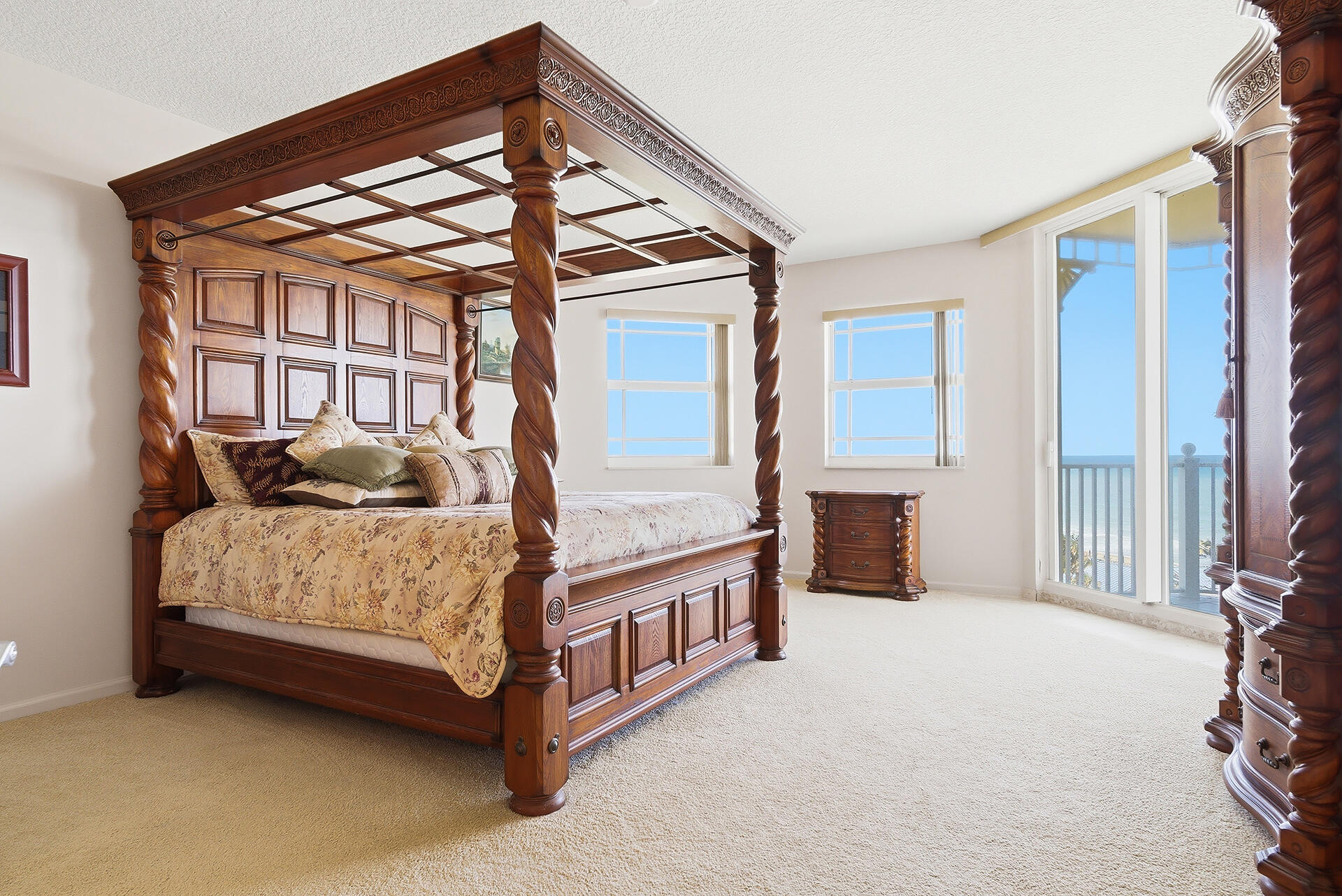 131 Ocean Grande #703, Jupiter FL 33477