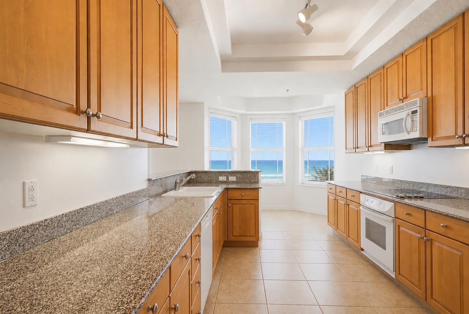 131 Ocean Grande #703, Jupiter FL 33477