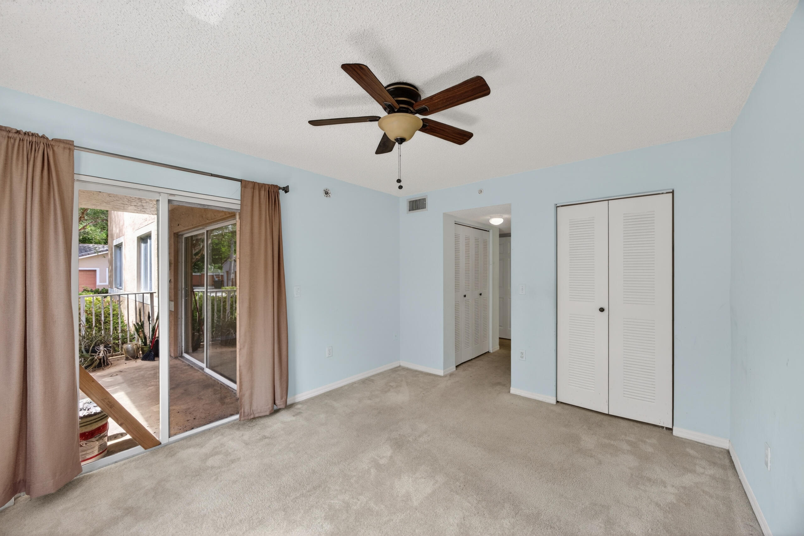 3844 Lyons #101-4, Coconut Creek FL 33073