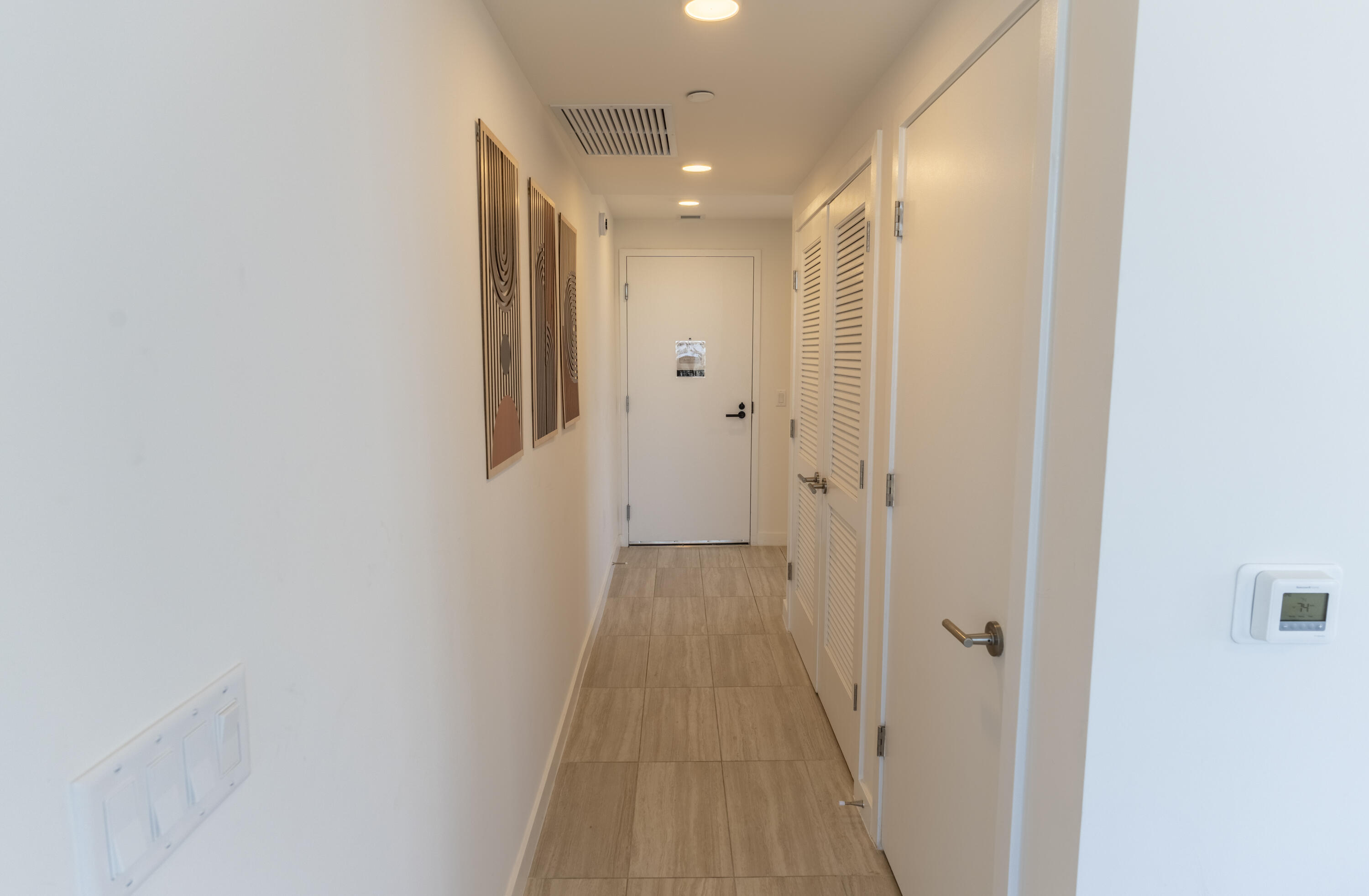 580 72nd #1102, Miami Beach FL 33141