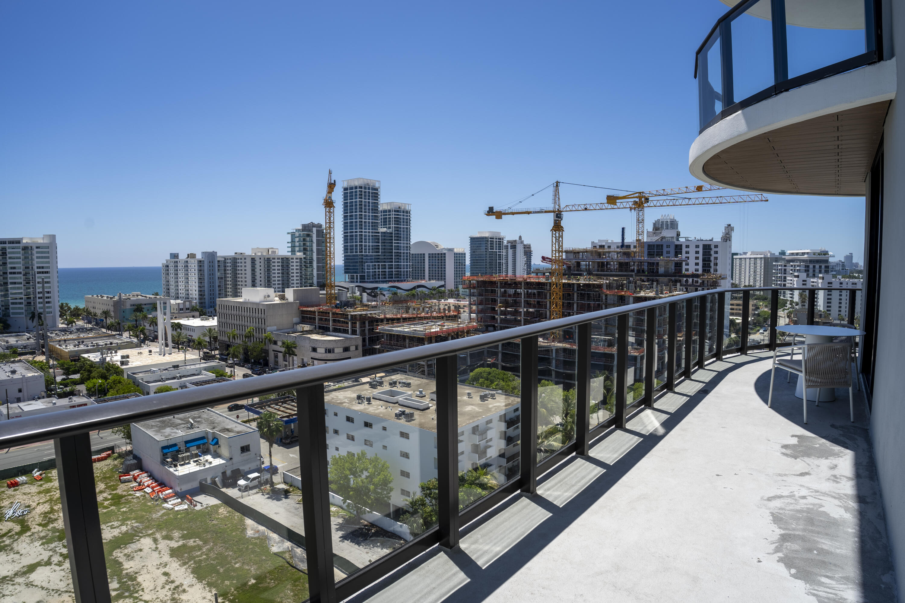 580 72nd #1102, Miami Beach FL 33141