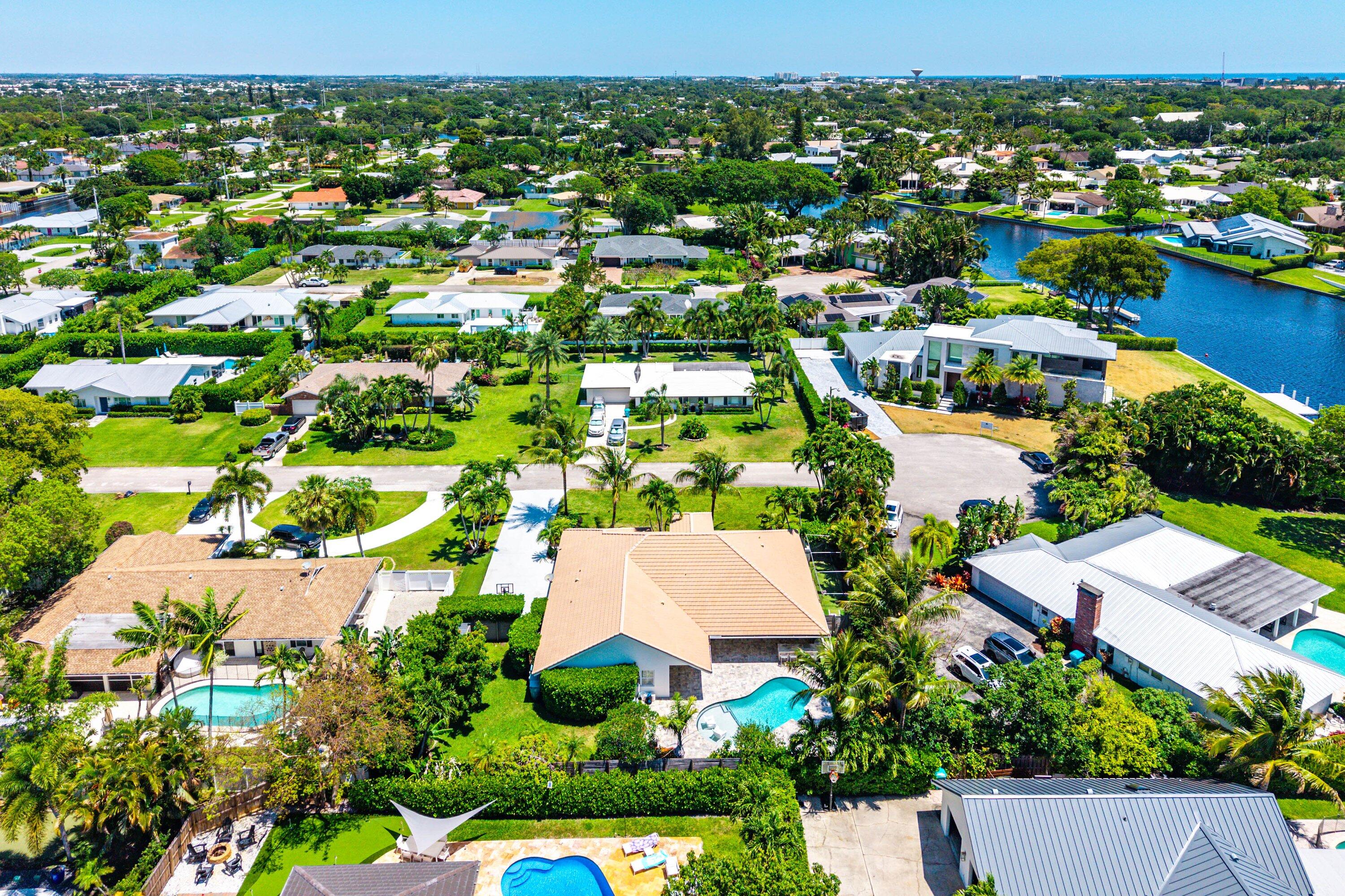 916 SW 37th, Boynton Beach FL 33435