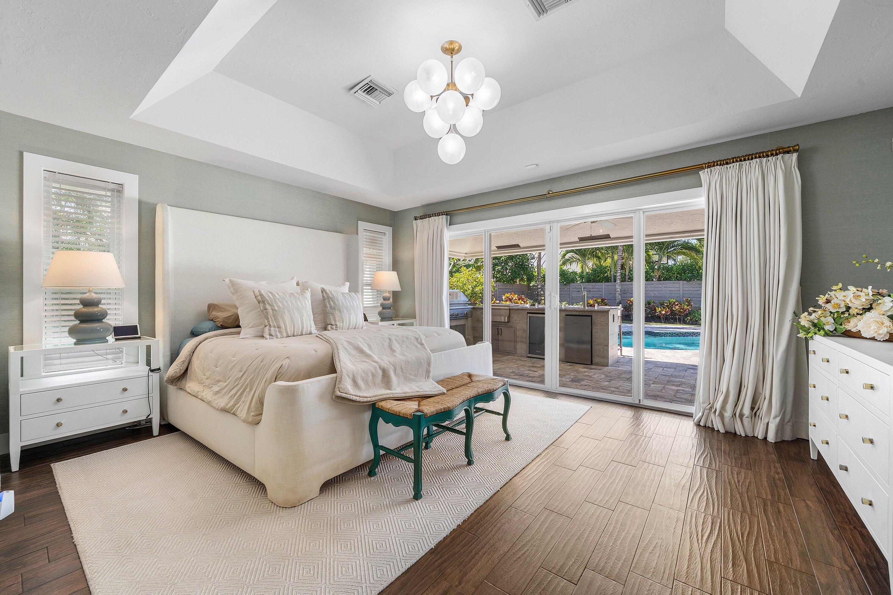 916 SW 37th, Boynton Beach FL 33435