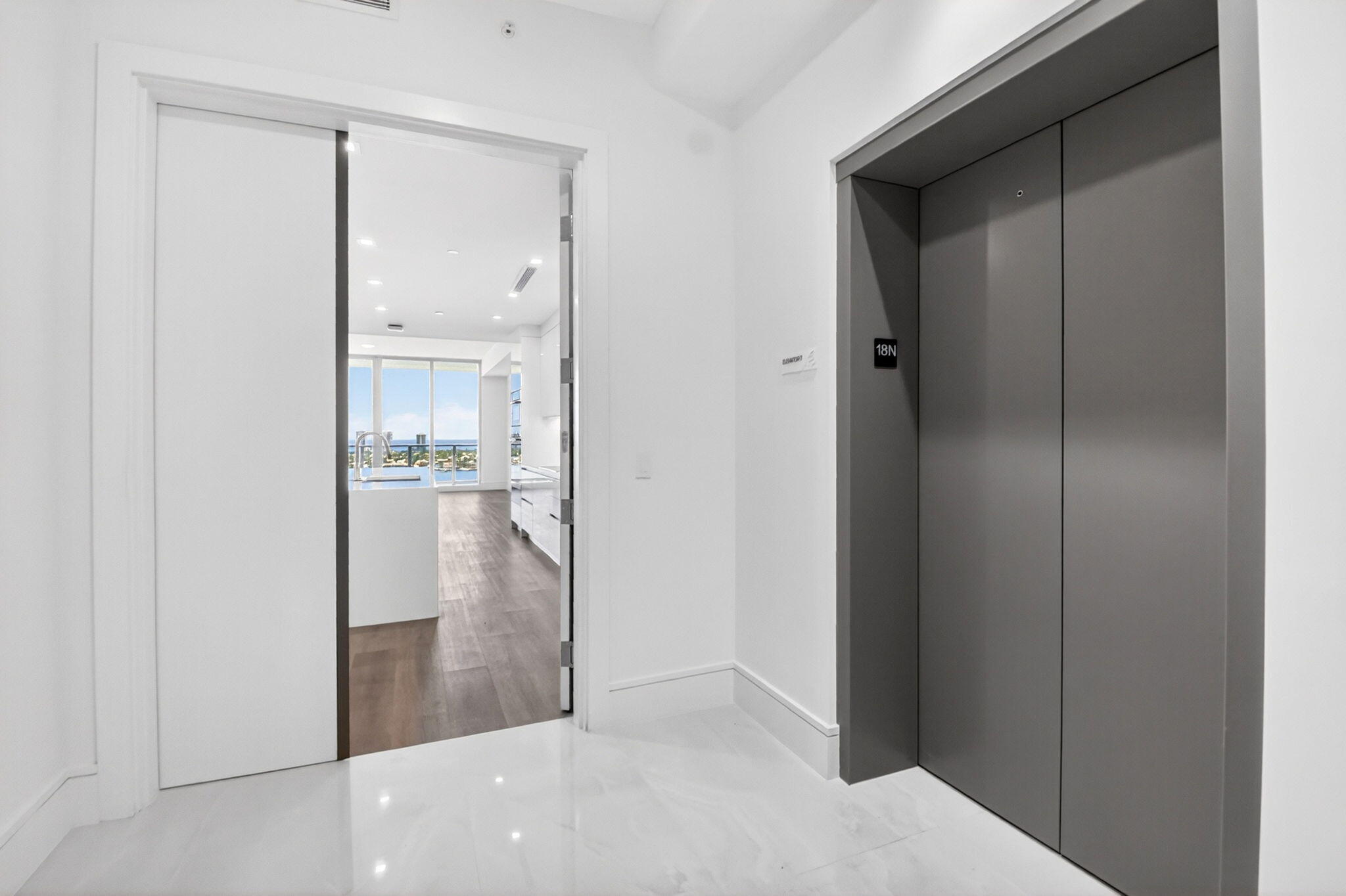 220 Lake Shore #1808, West Palm Beach FL 33403
