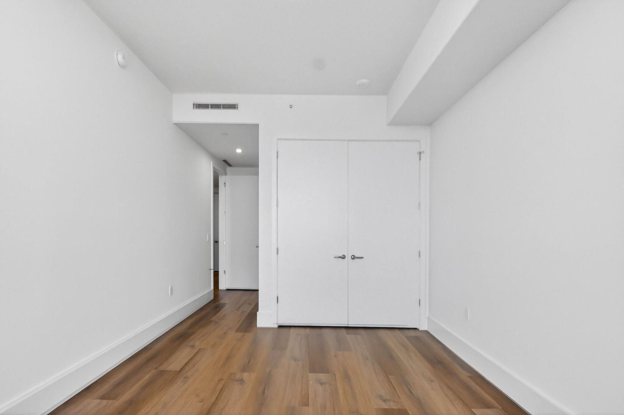 220 Lake Shore #1808, West Palm Beach FL 33403