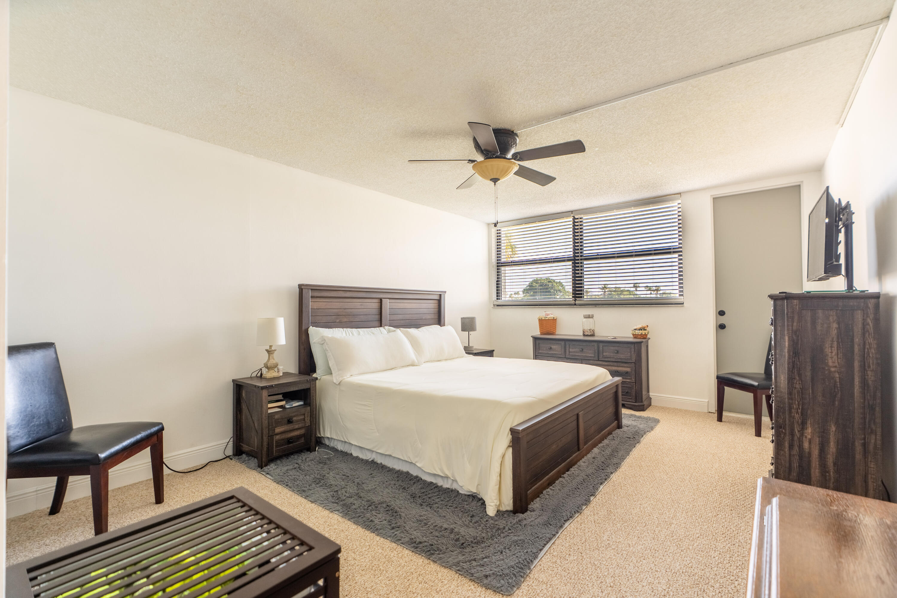 16401 Golf Club #113, Weston FL 33326