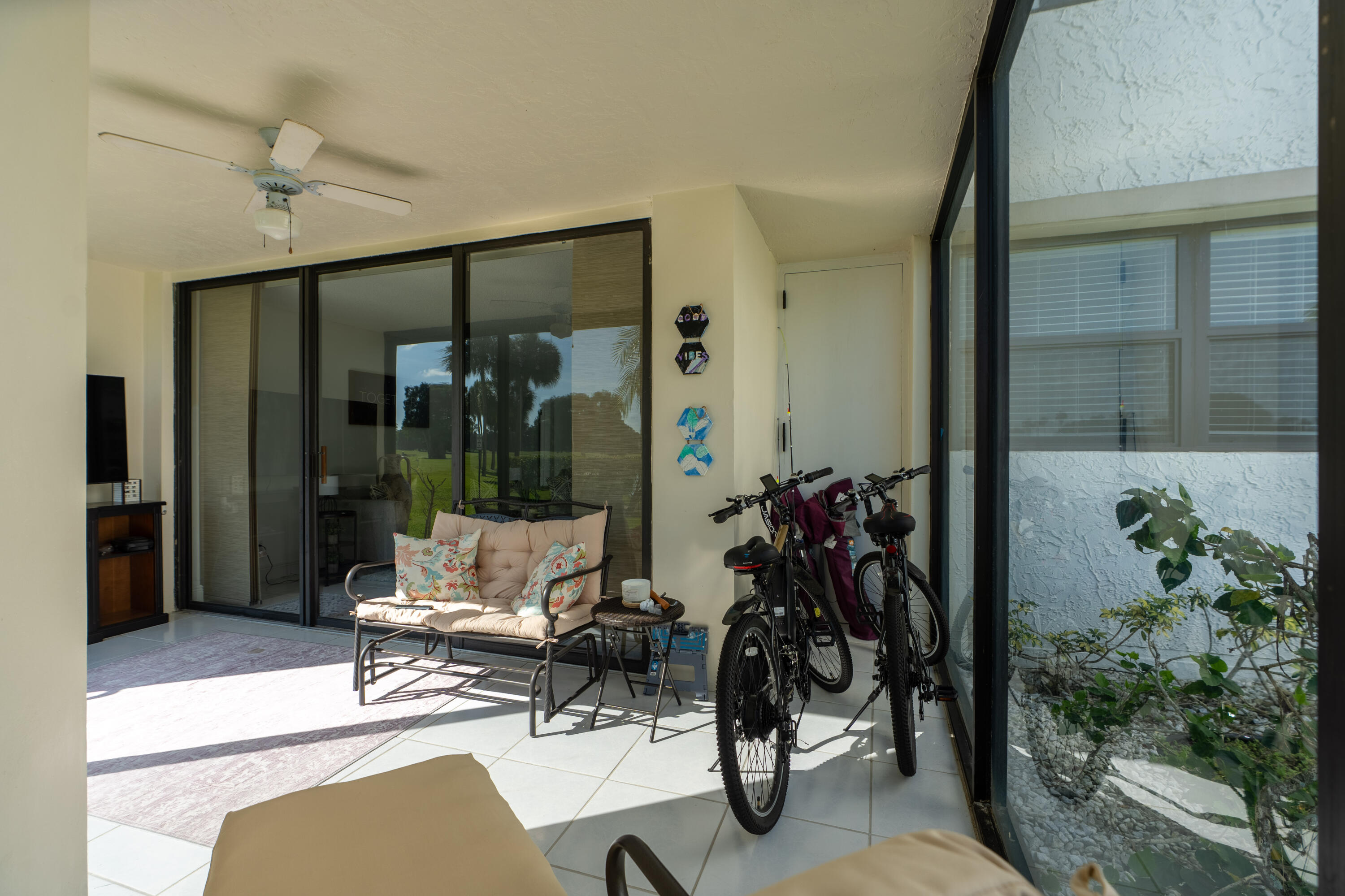 16401 Golf Club #113, Weston FL 33326