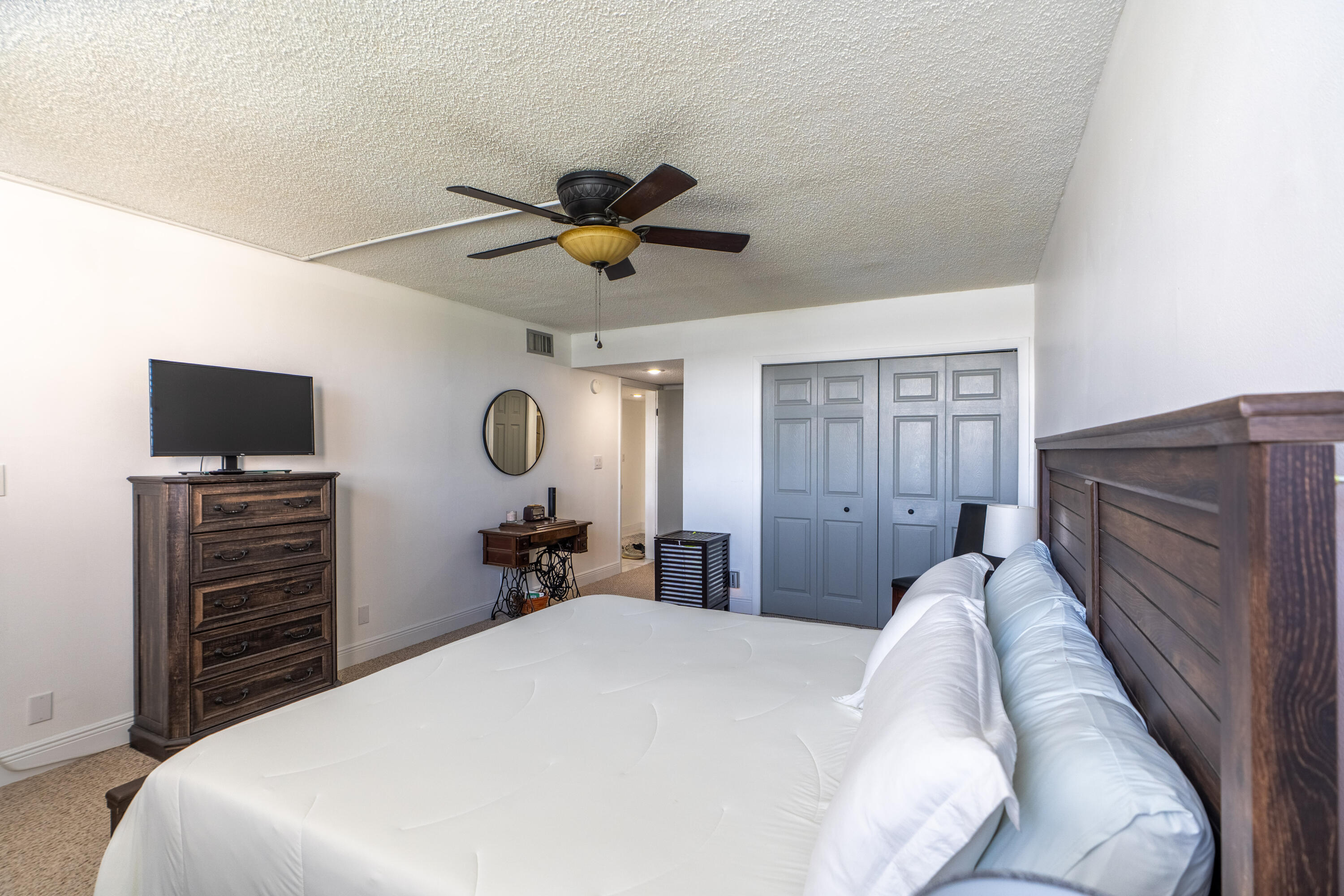 16401 Golf Club #113, Weston FL 33326