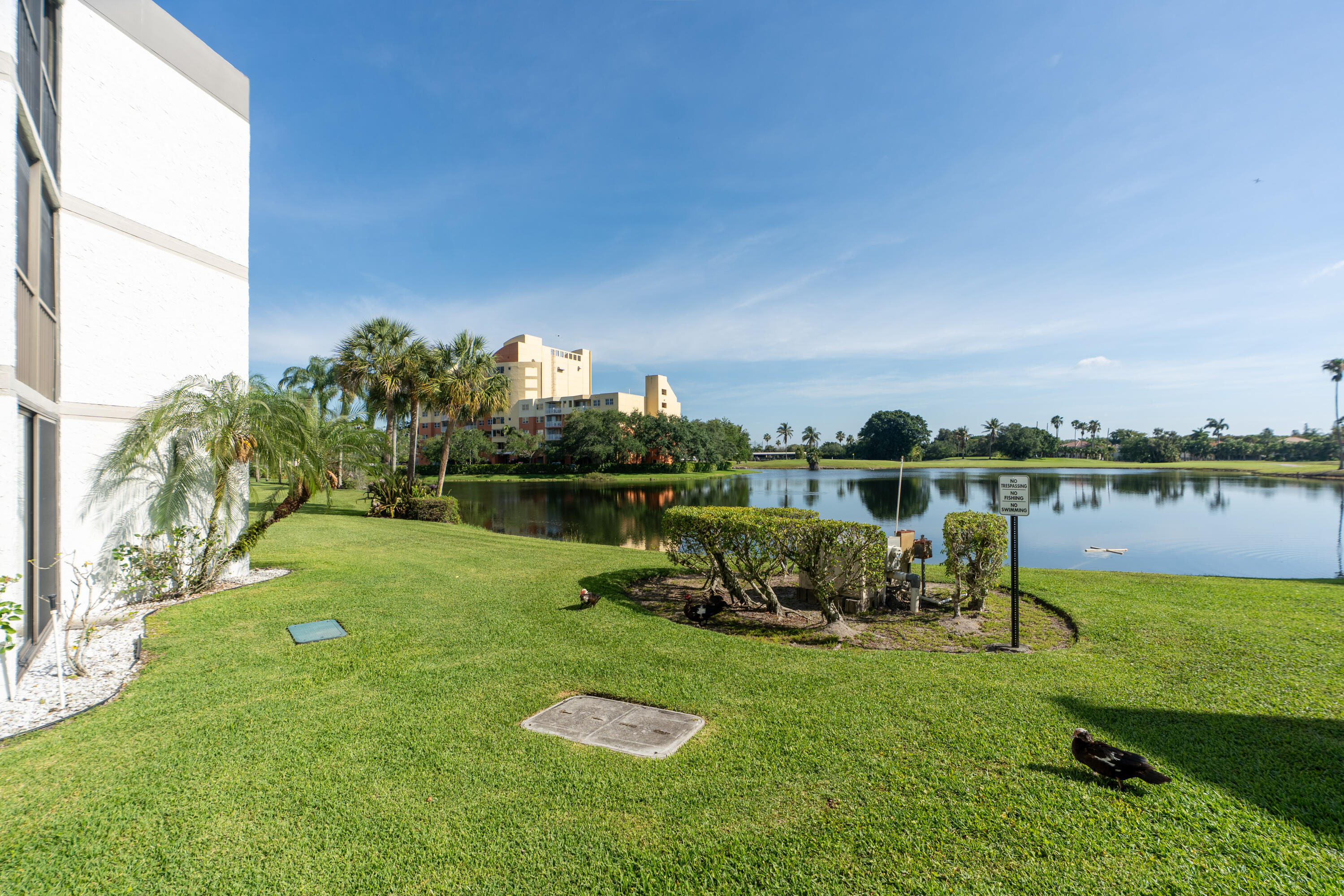 16401 Golf Club #113, Weston FL 33326