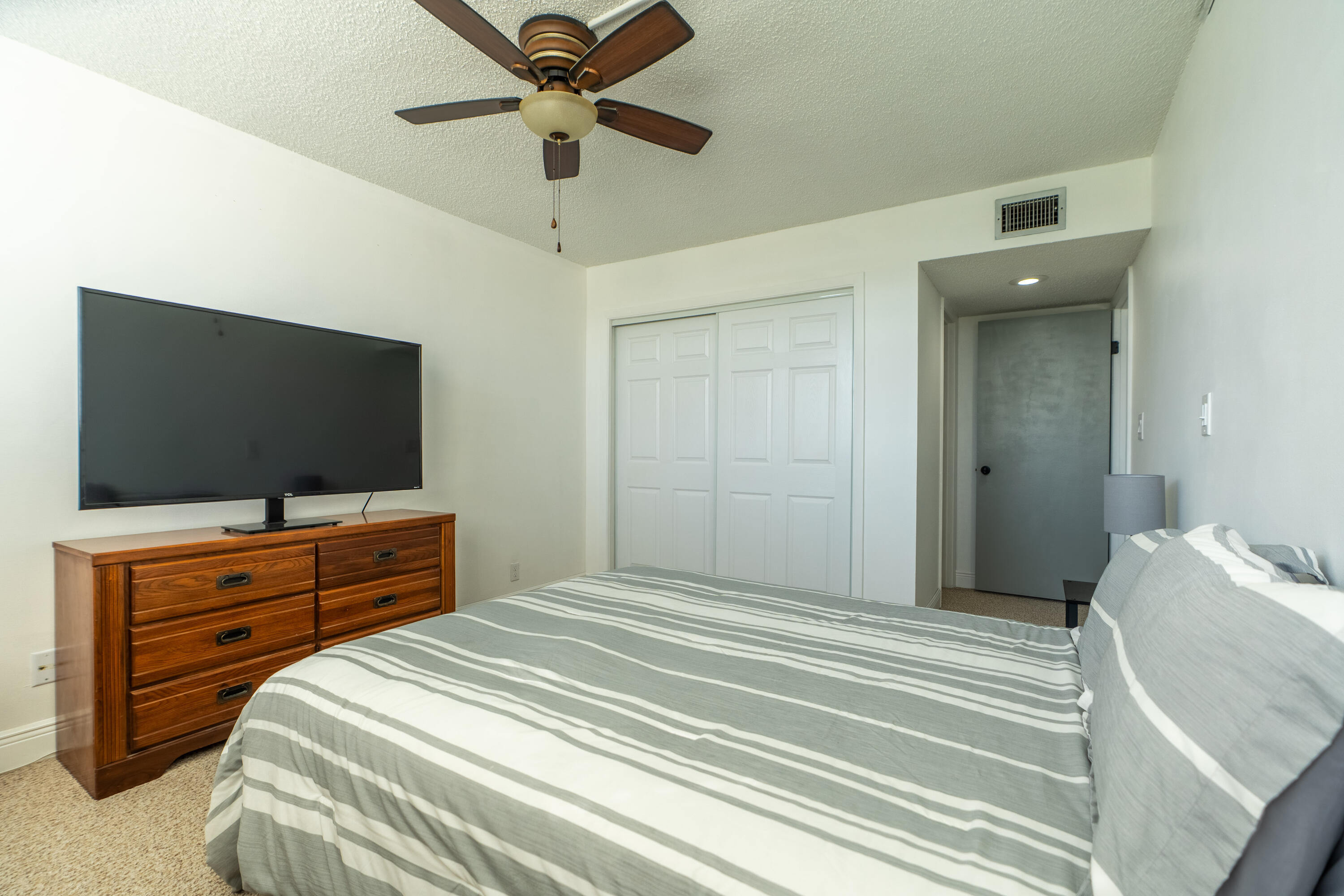 16401 Golf Club #113, Weston FL 33326