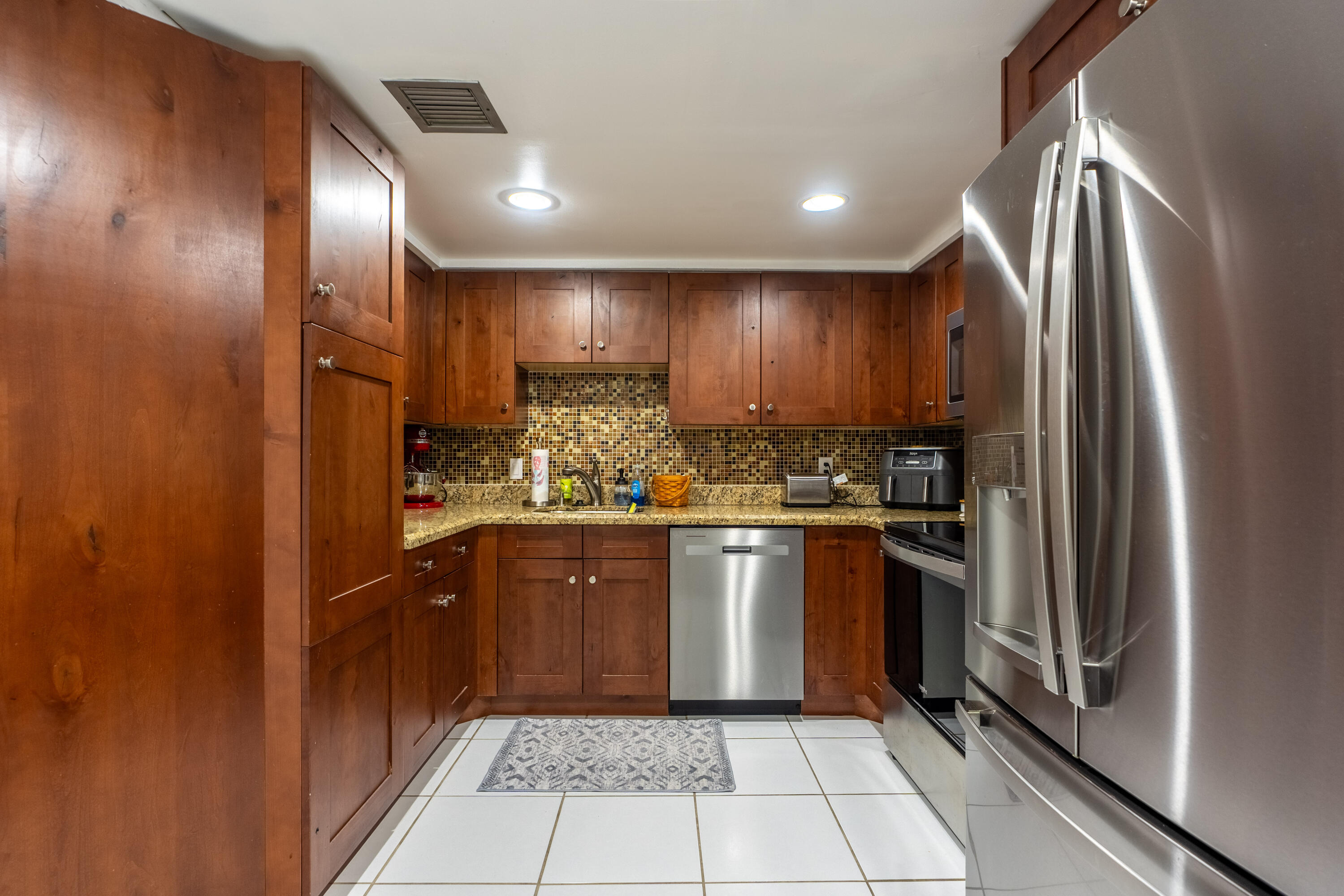 16401 Golf Club #113, Weston FL 33326
