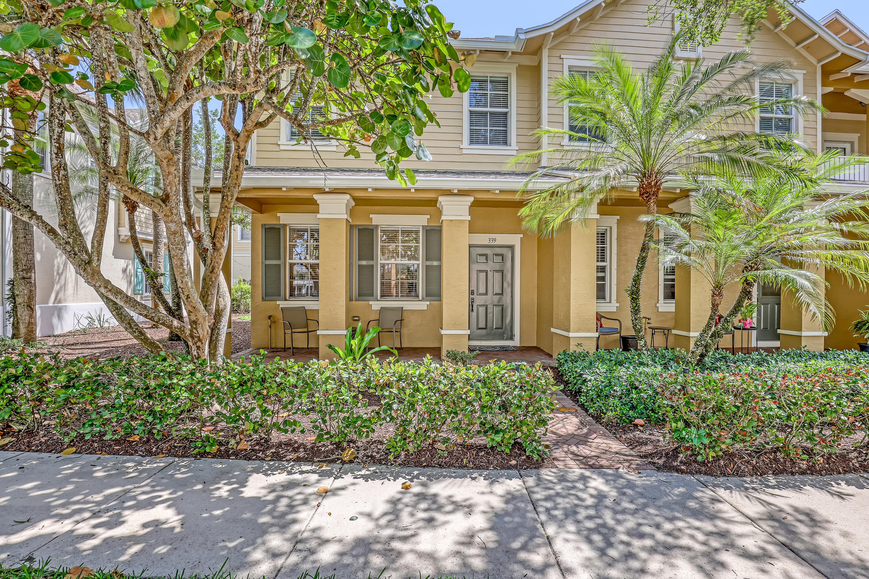 339 E Bay Cedar, Jupiter FL 33458