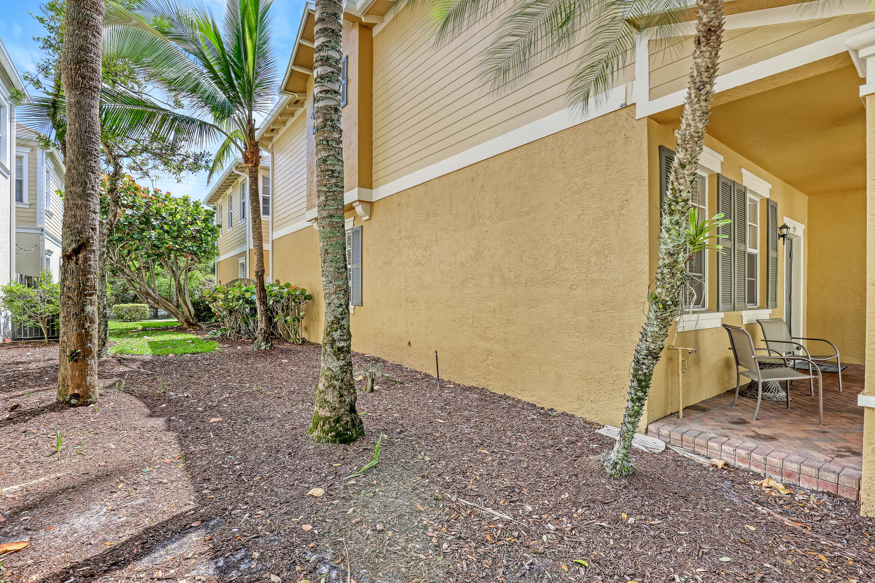 339 E Bay Cedar, Jupiter FL 33458