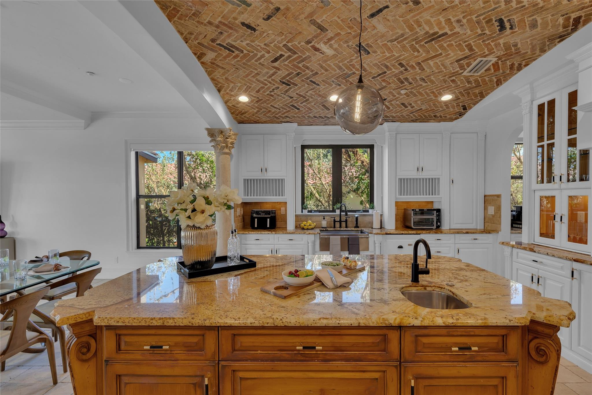 1011 Rhodes Villa, Delray Beach FL 33483