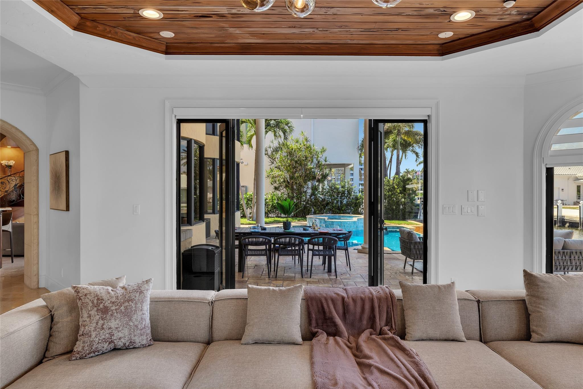 1011 Rhodes Villa, Delray Beach FL 33483