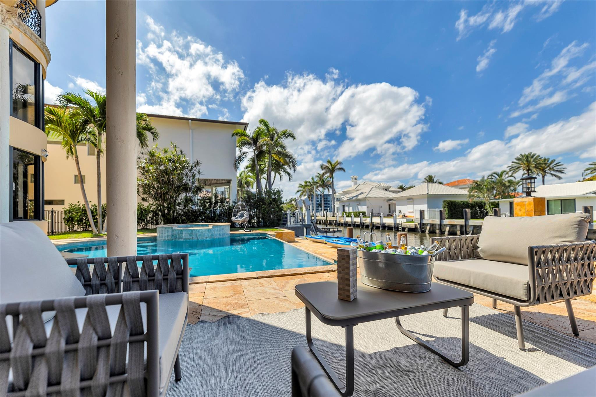 1011 Rhodes Villa, Delray Beach FL 33483