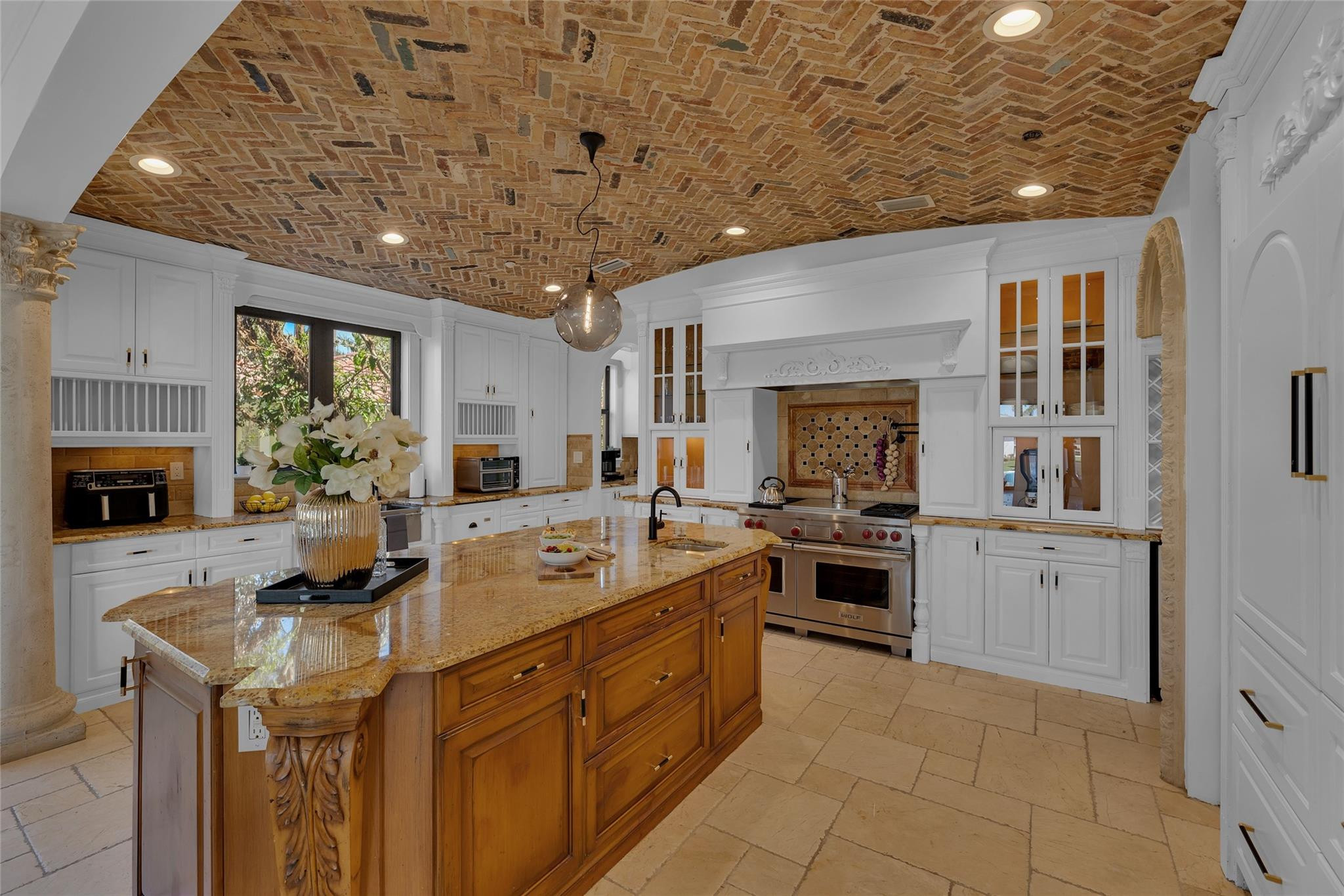 1011 Rhodes Villa, Delray Beach FL 33483