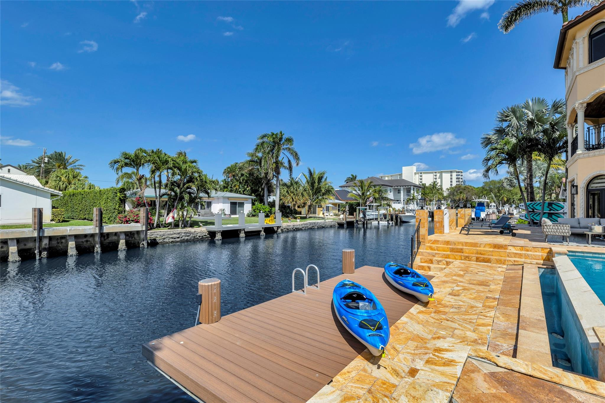 1011 Rhodes Villa, Delray Beach FL 33483