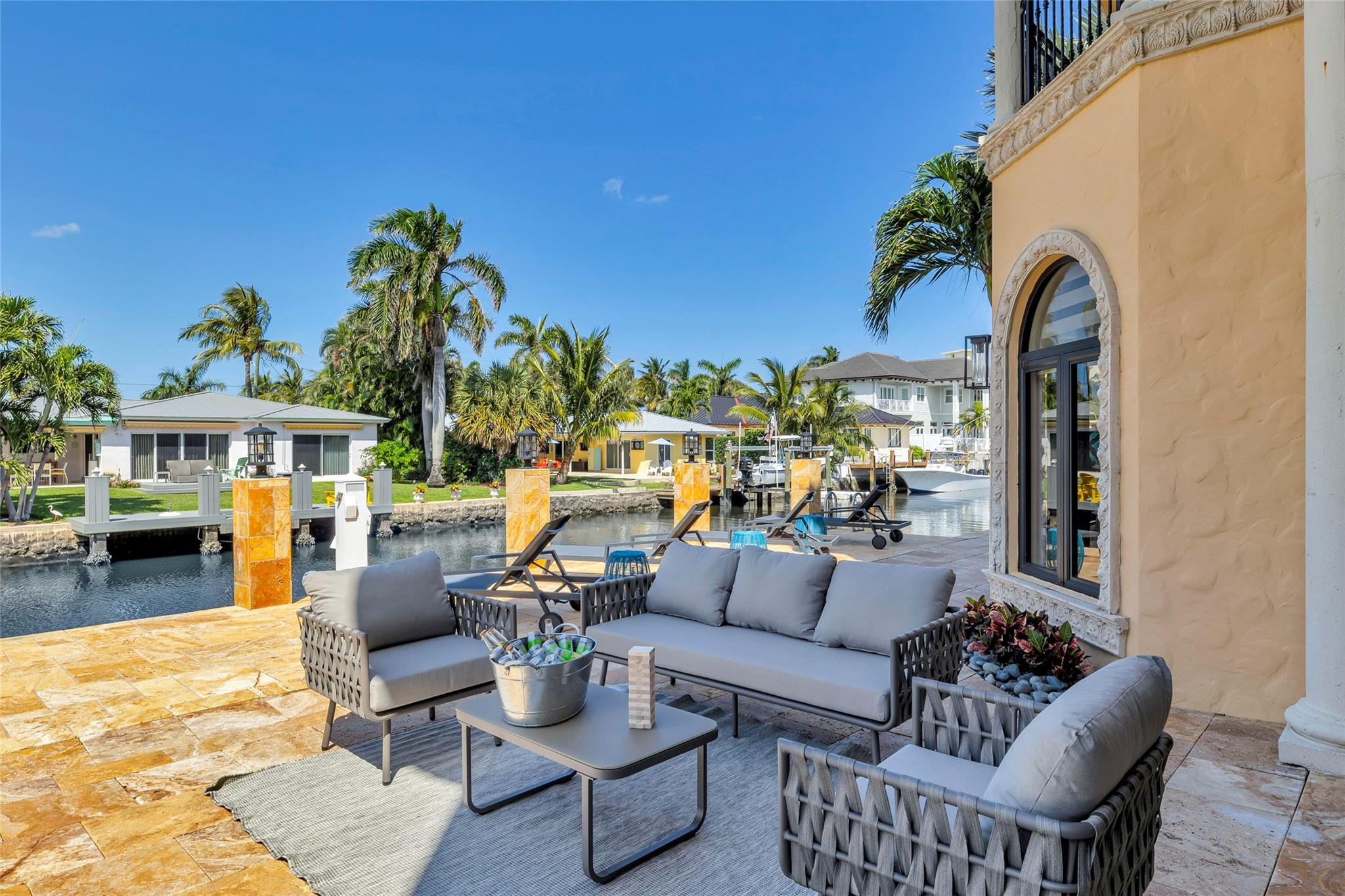 1011 Rhodes Villa, Delray Beach FL 33483
