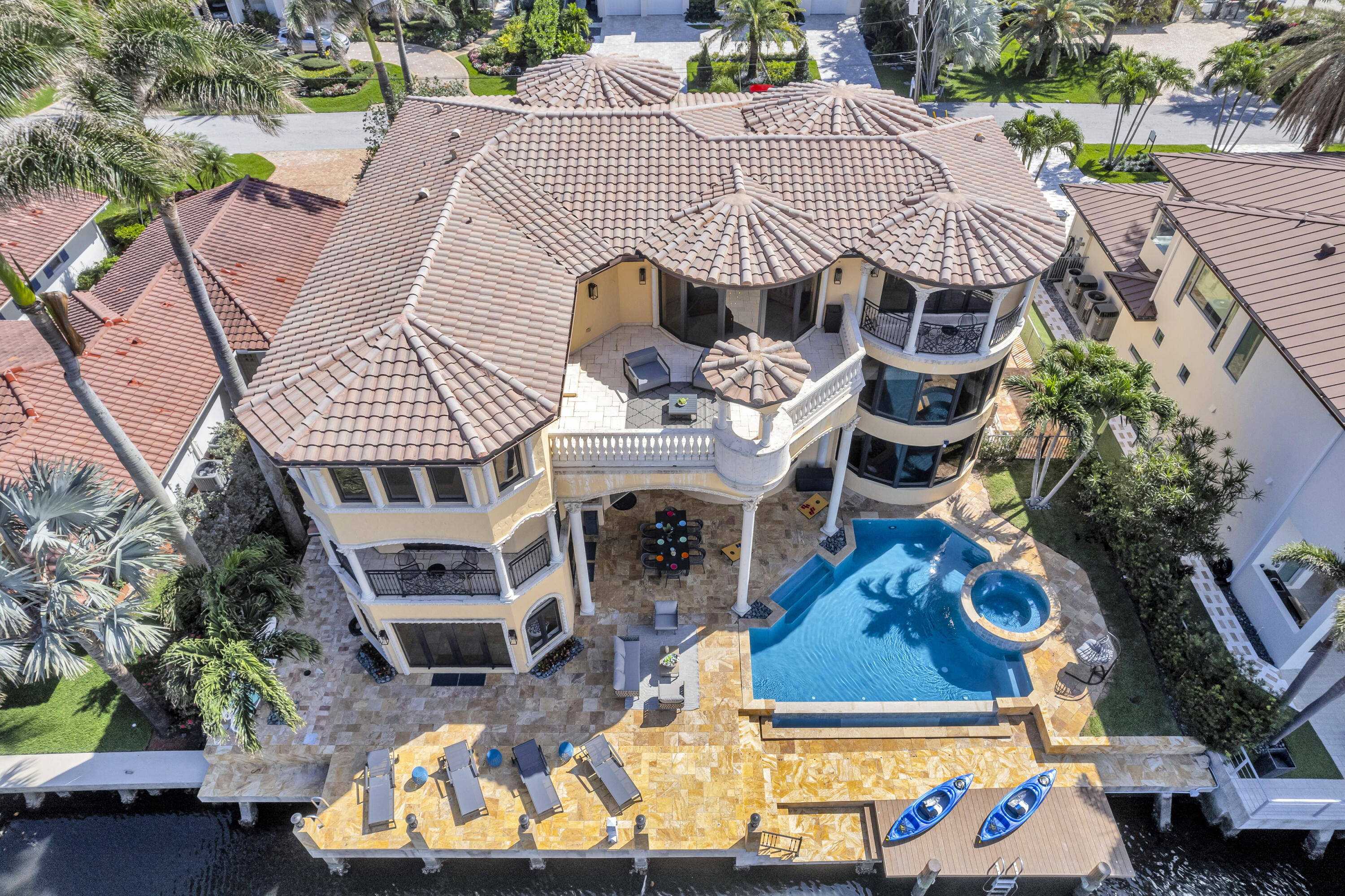 1011 Rhodes Villa, Delray Beach FL 33483