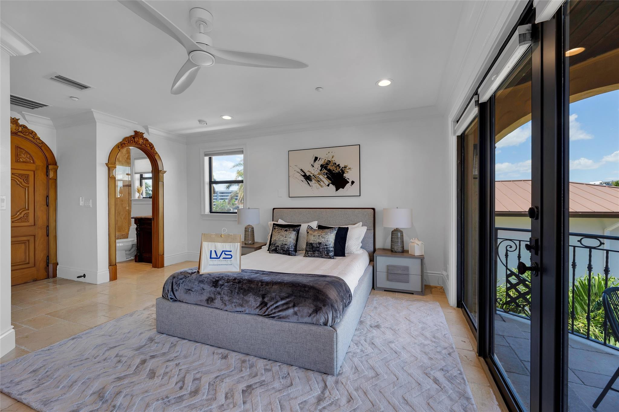1011 Rhodes Villa, Delray Beach FL 33483