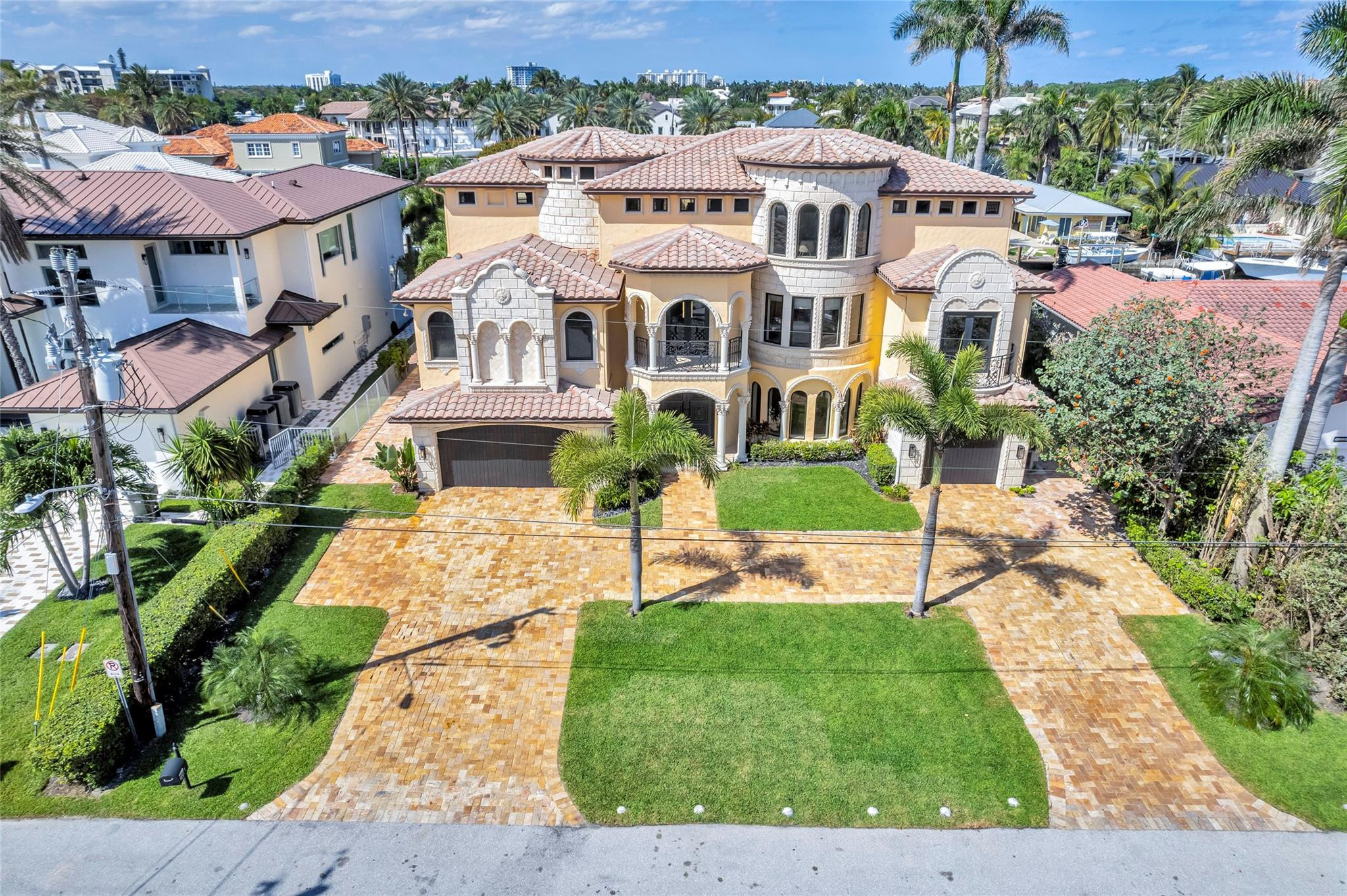 1011 Rhodes Villa, Delray Beach FL 33483