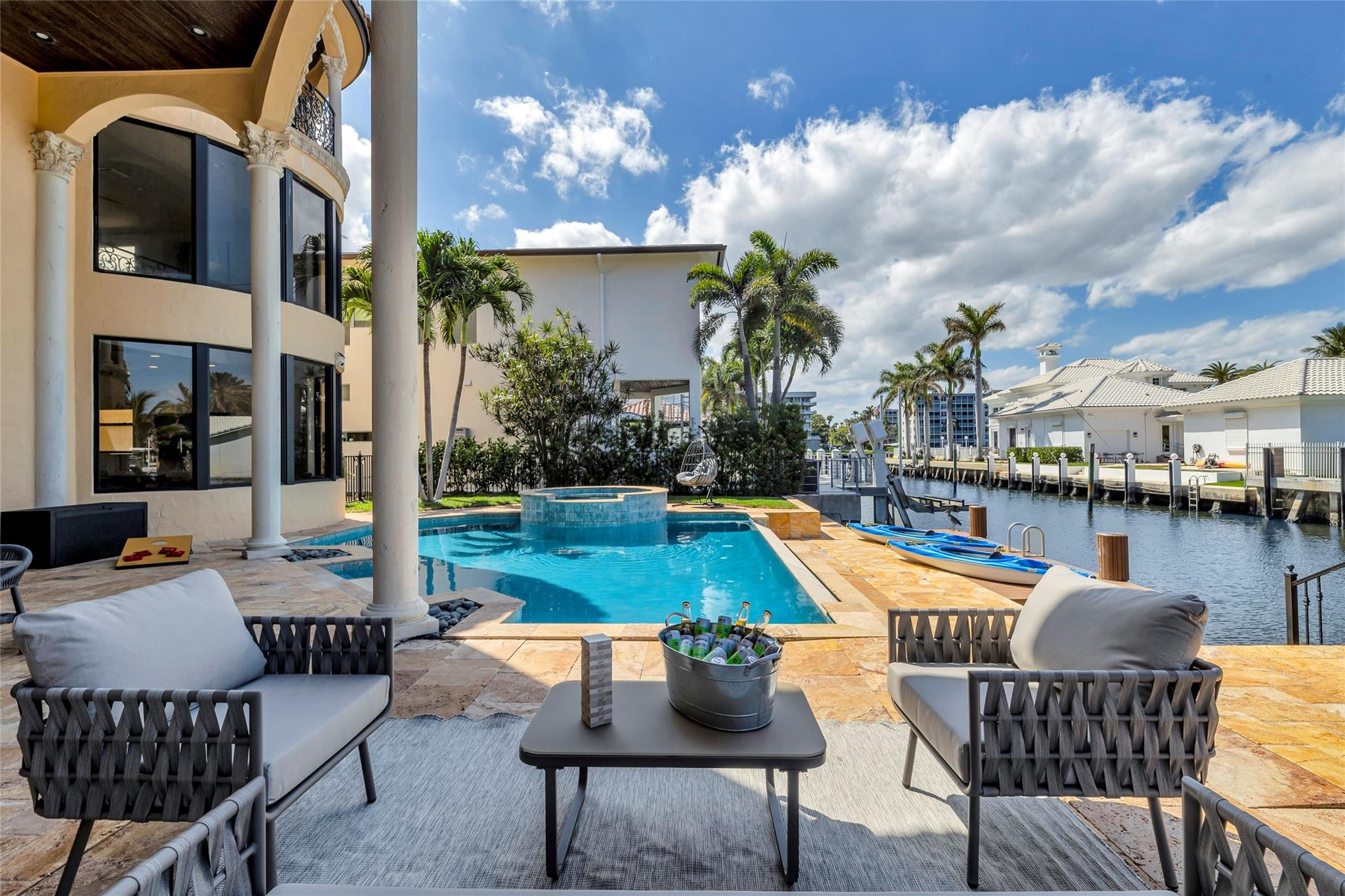 1011 Rhodes Villa, Delray Beach FL 33483