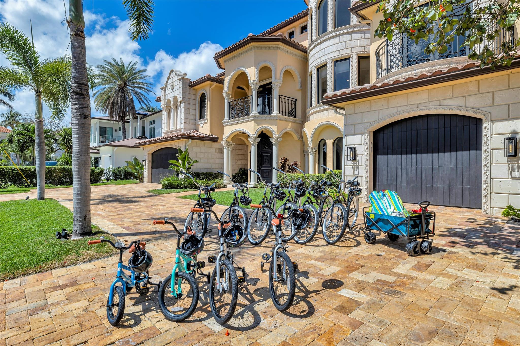 1011 Rhodes Villa, Delray Beach FL 33483