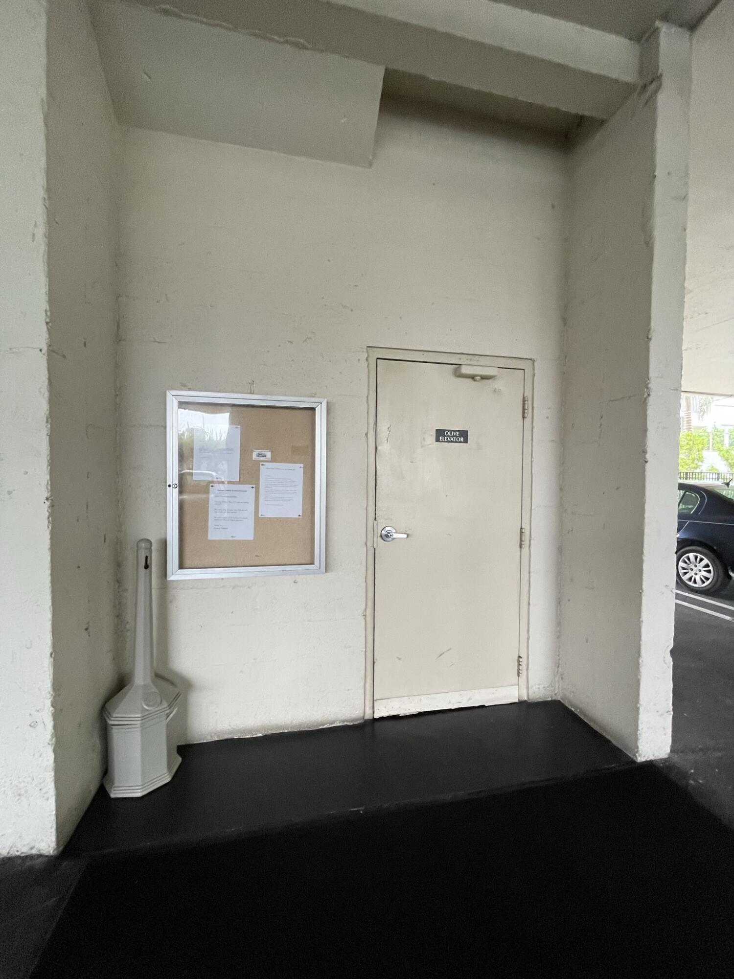 1601 S Flagler #303O, West Palm Beach FL 33401