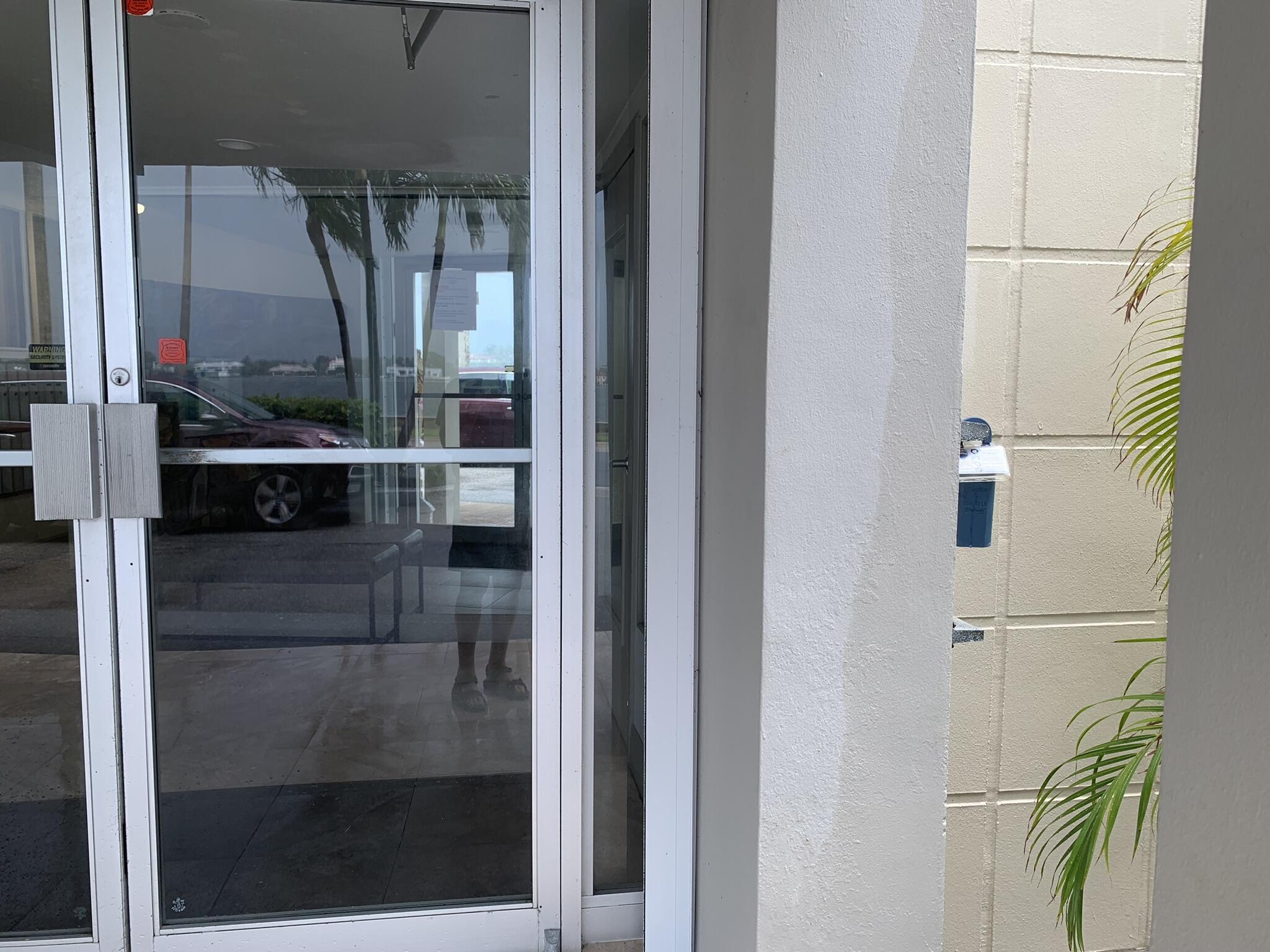 1601 S Flagler #303O, West Palm Beach FL 33401