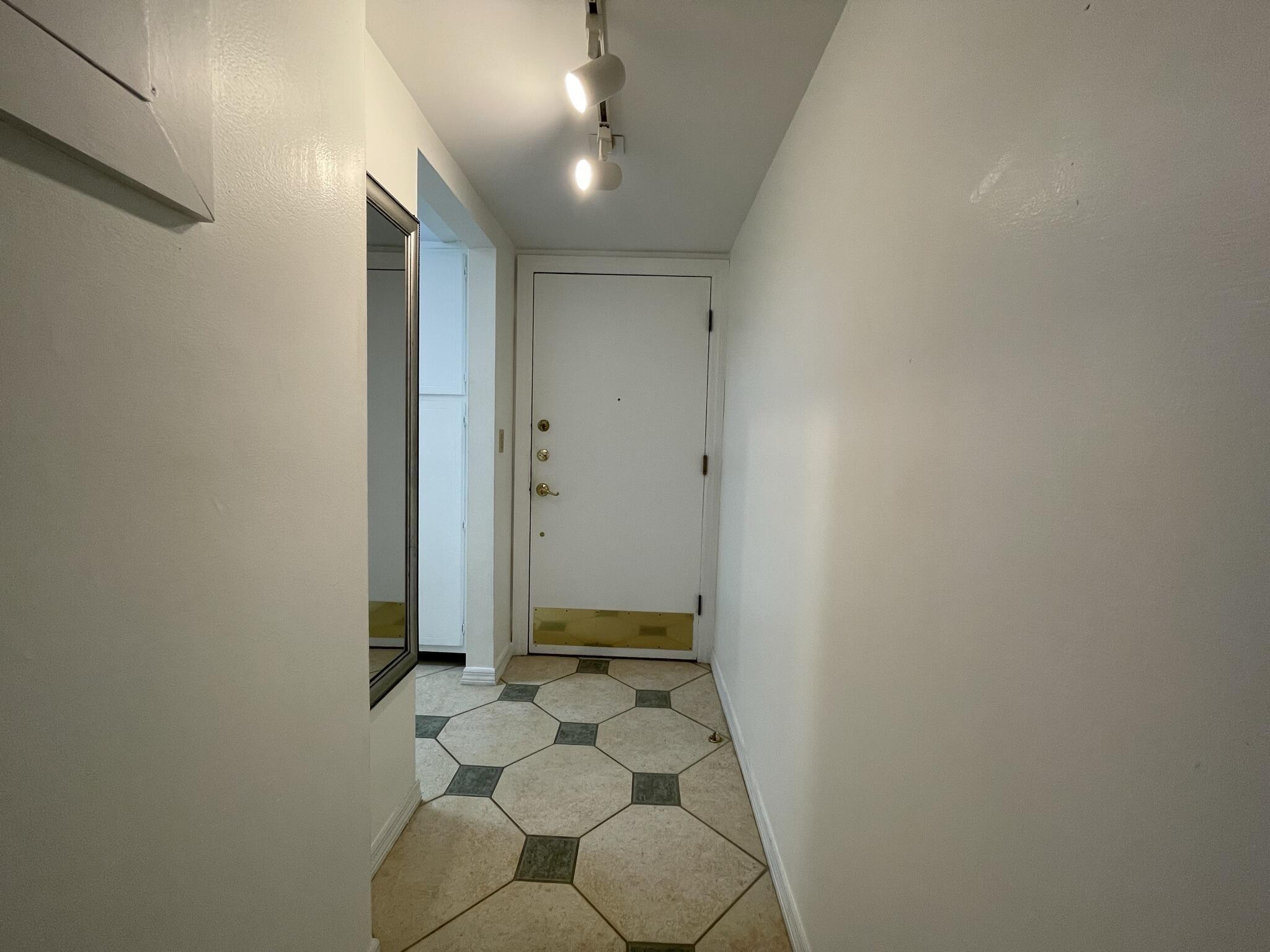 1601 S Flagler #303O, West Palm Beach FL 33401
