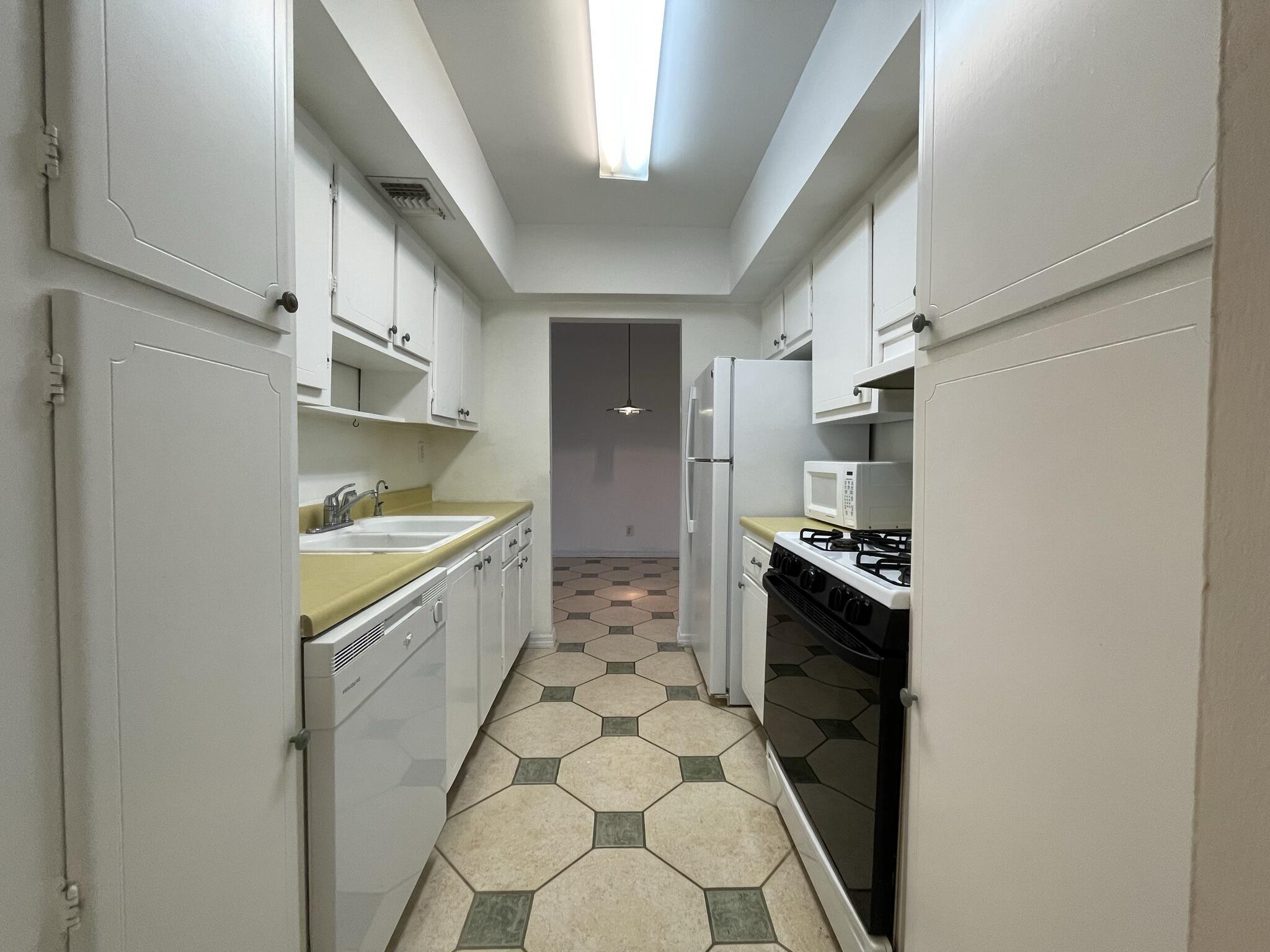 1601 S Flagler #303O, West Palm Beach FL 33401