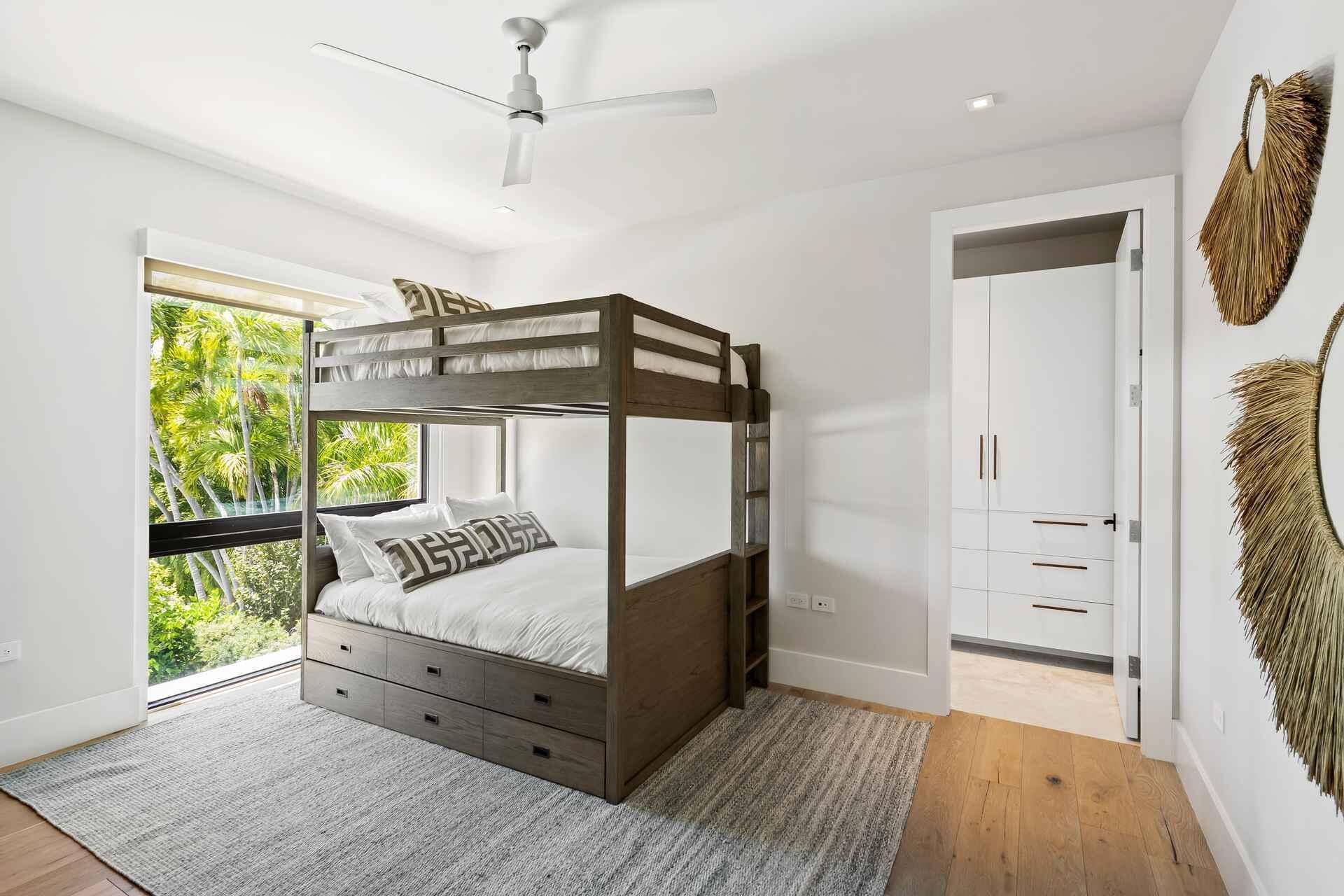 5288 Alton #3, Miami Beach FL 33140