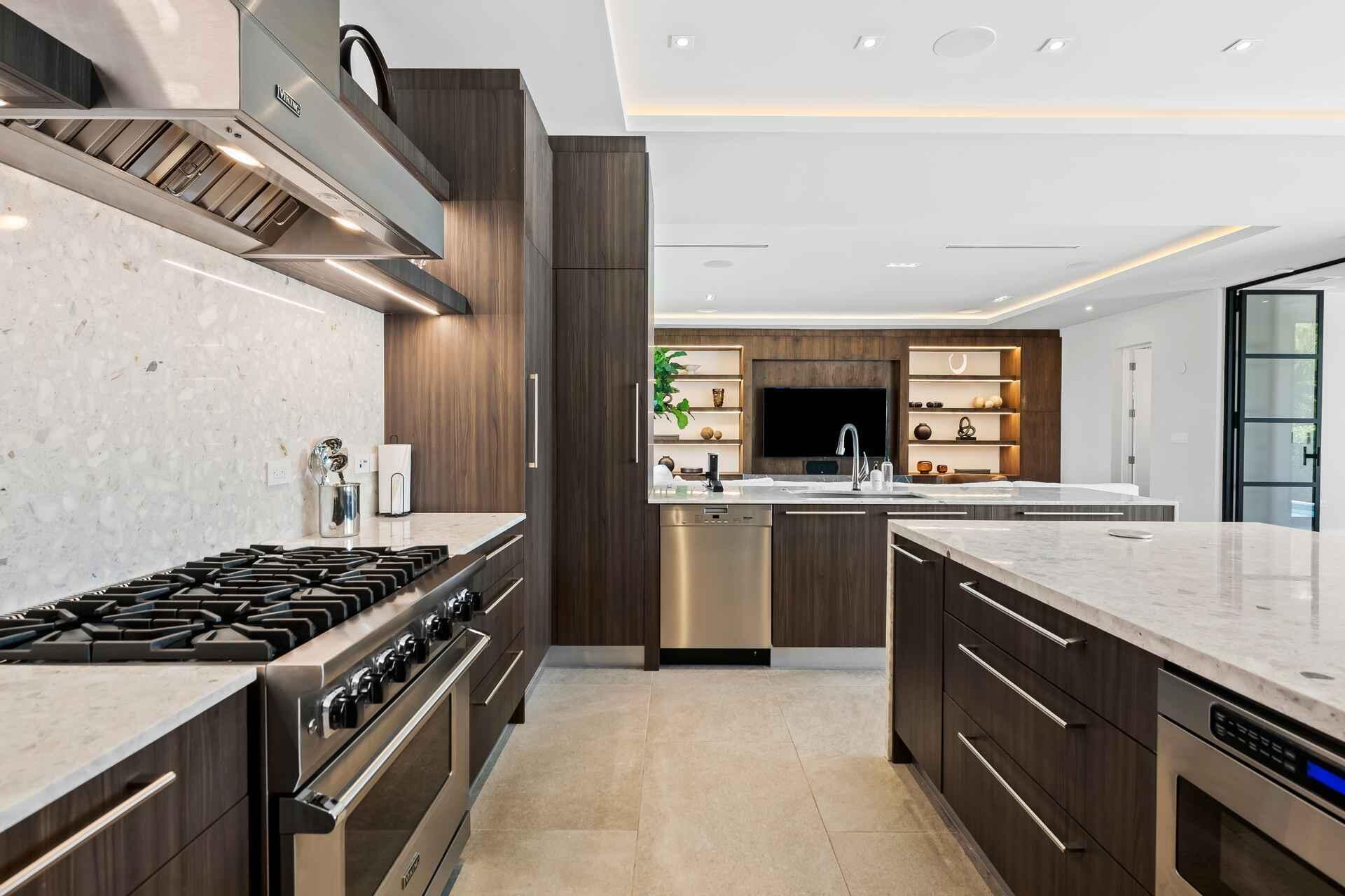 5288 Alton #3, Miami Beach FL 33140