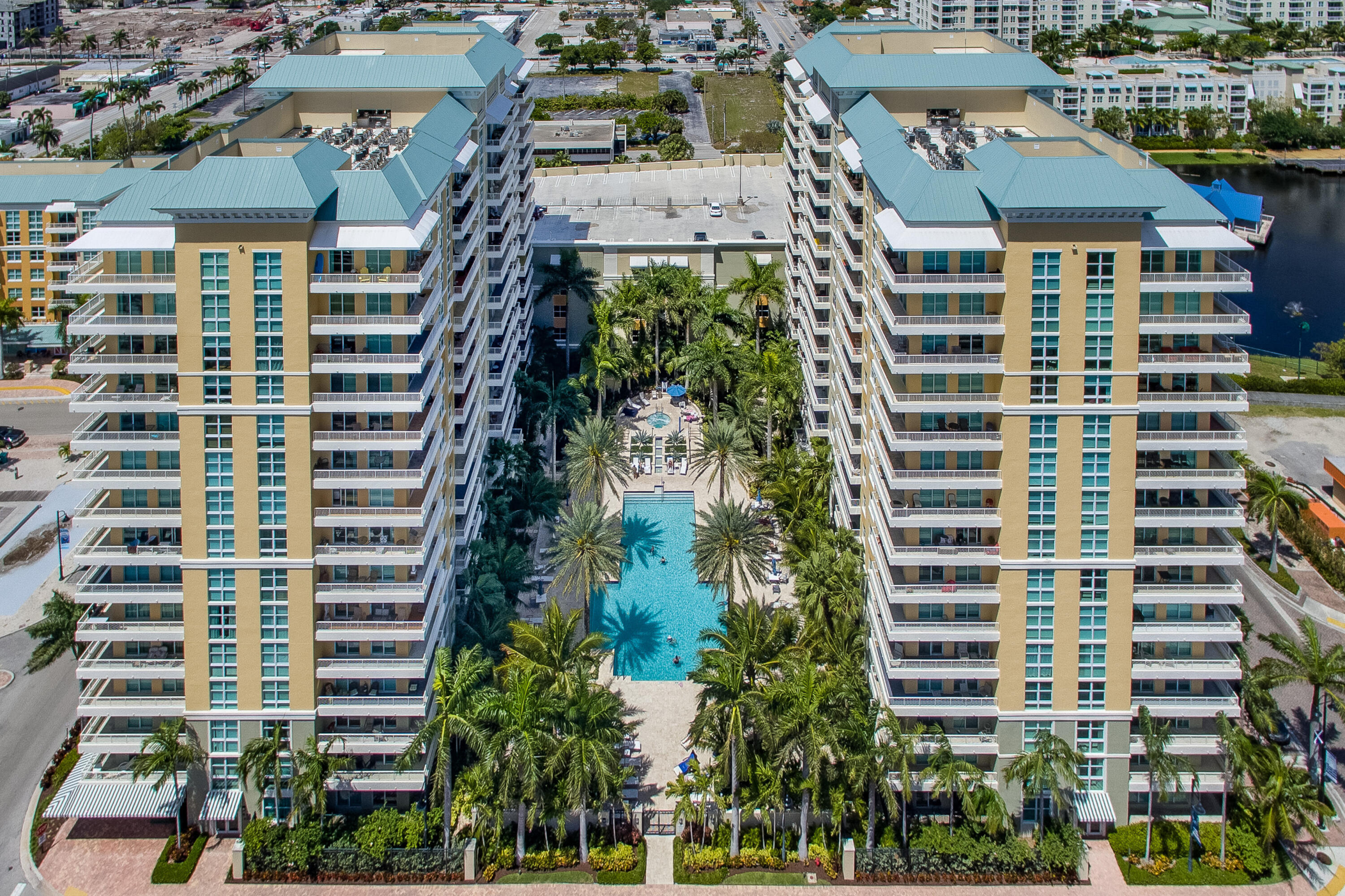 700 E Boynton Beach #202, Boynton Beach FL 33435