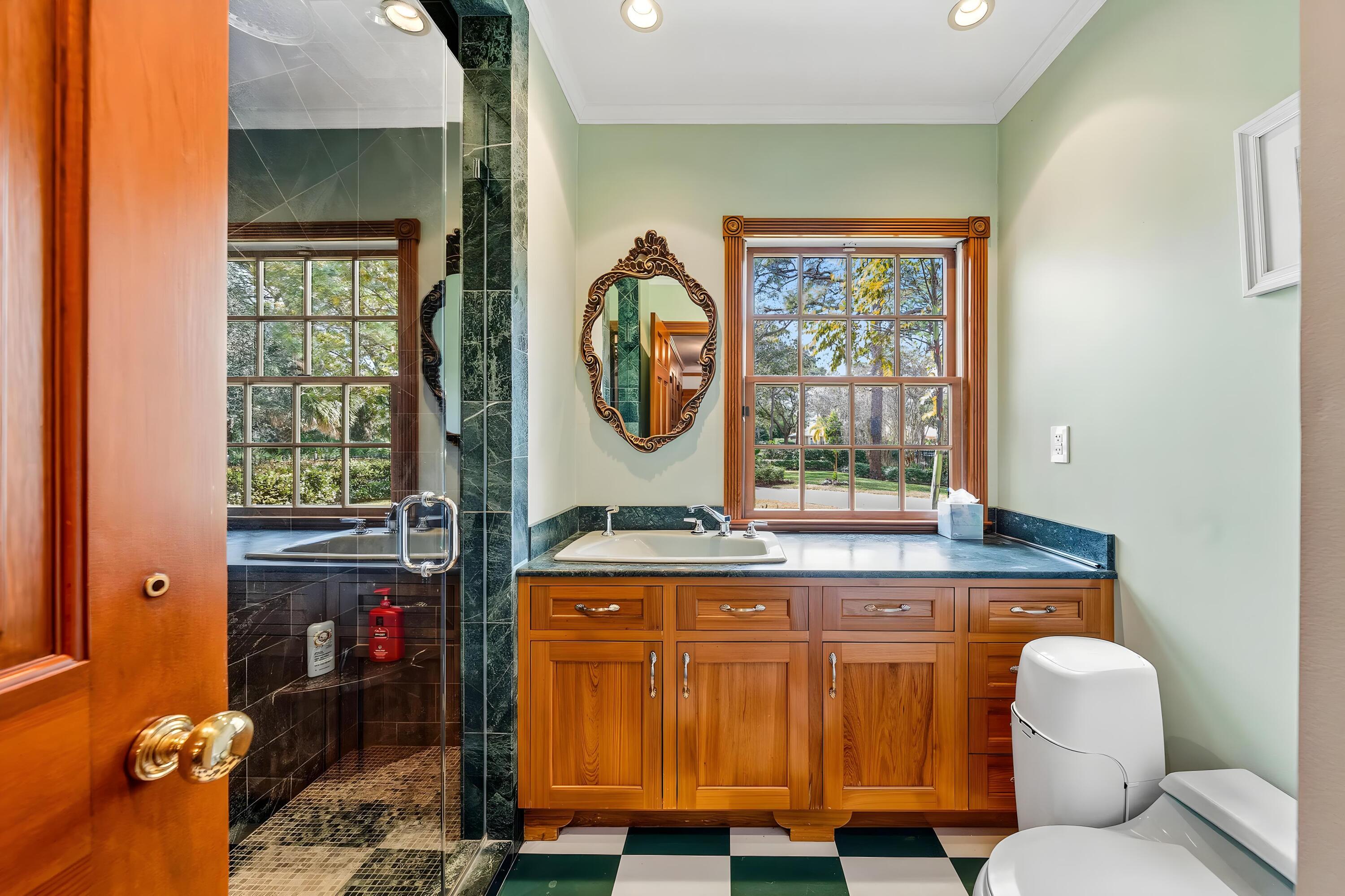 19153 SE Jupiter River Drive, Jupiter FL 33458