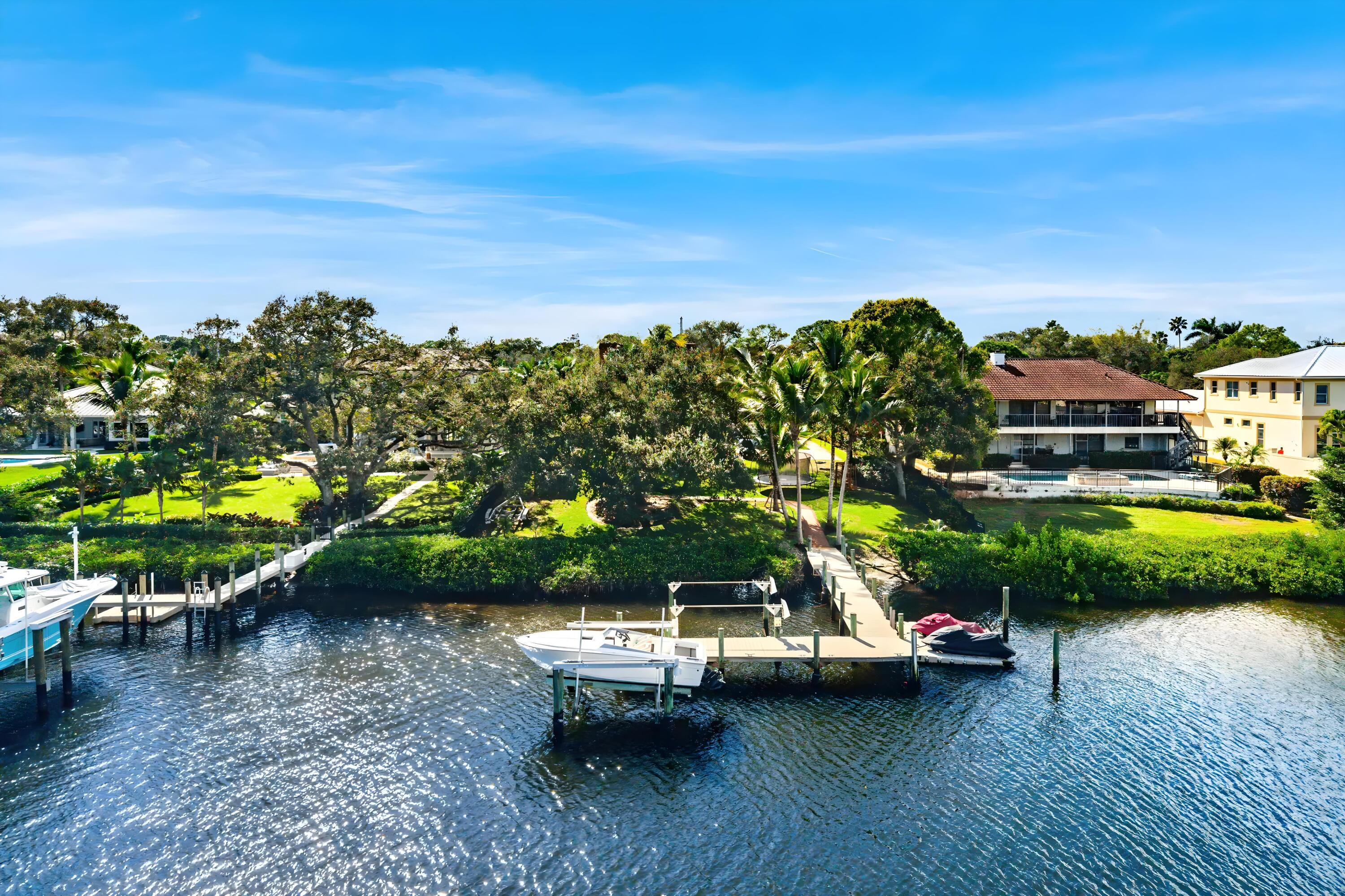 19153 SE Jupiter River Drive, Jupiter FL 33458