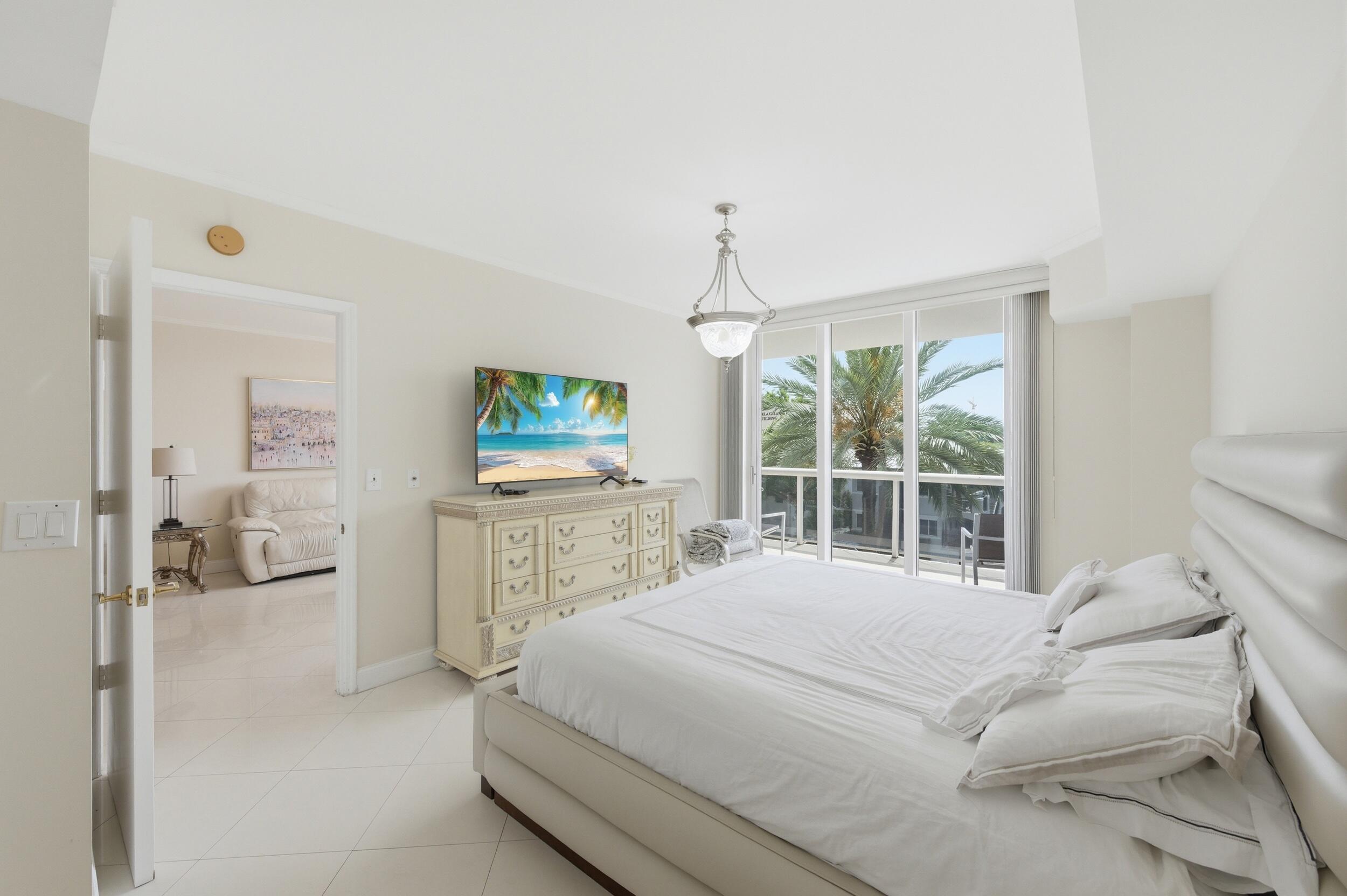 9595 Collins #N3-f, Surfside FL 33154