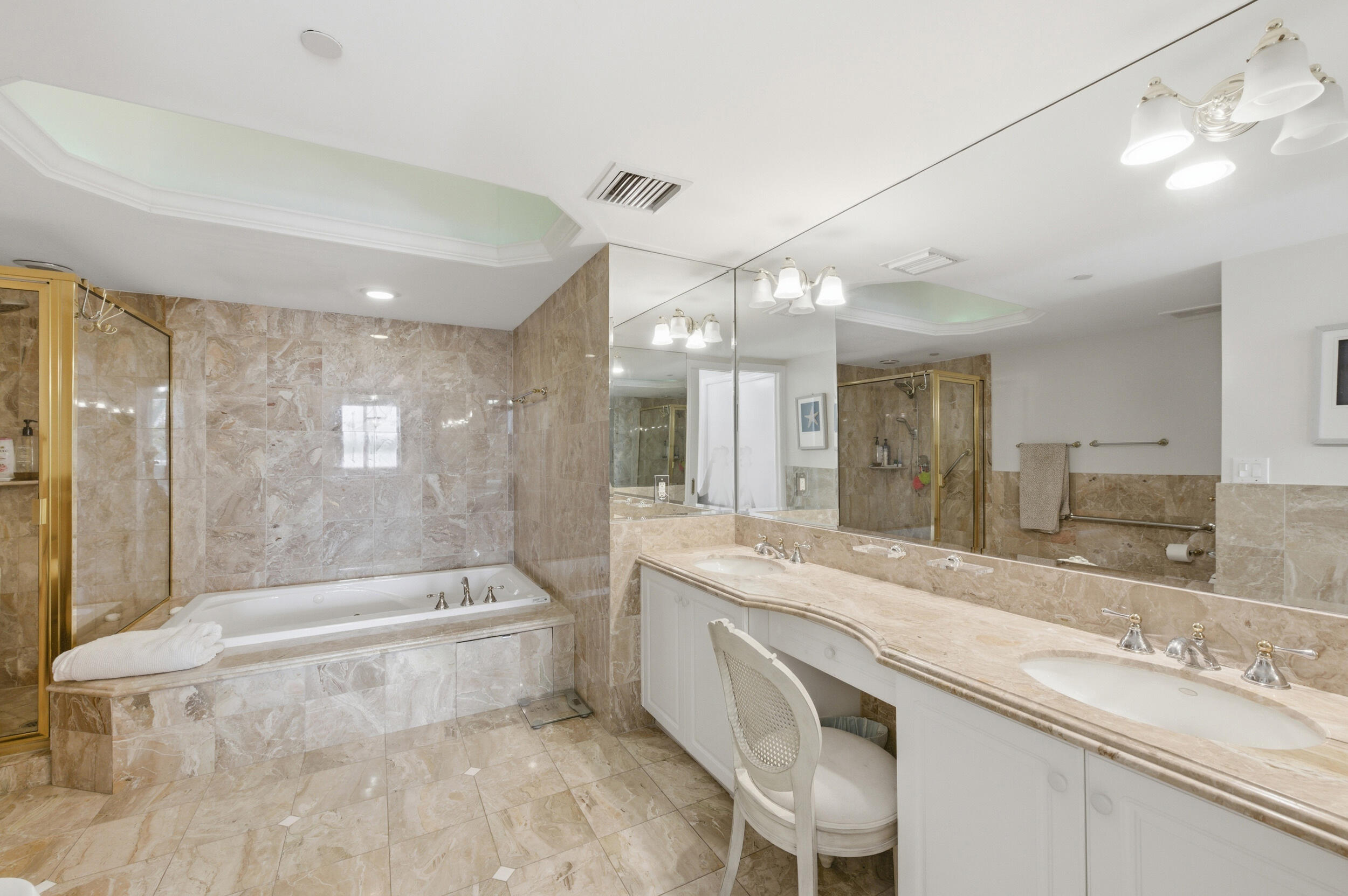 9595 Collins #N3-f, Surfside FL 33154