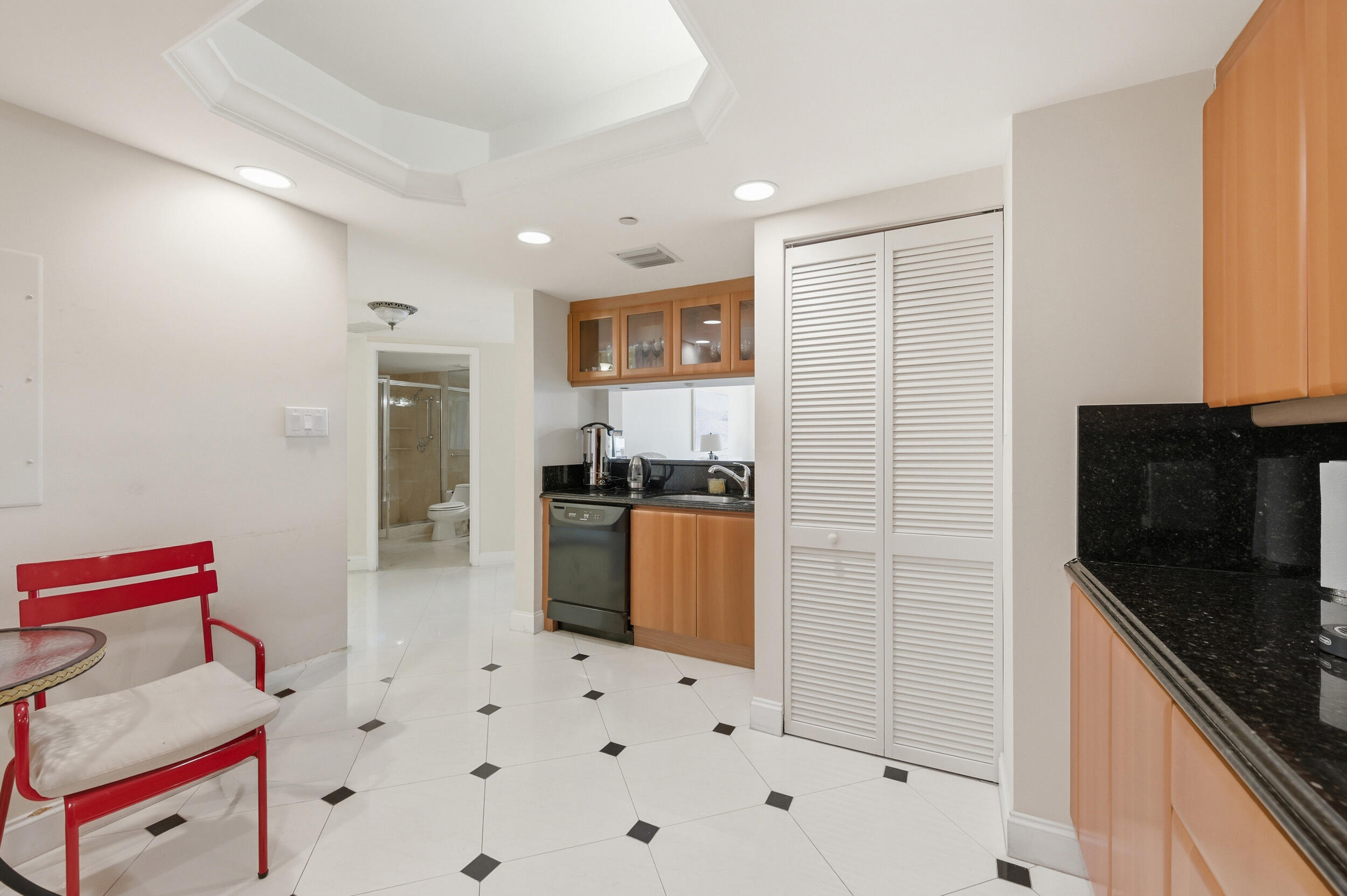9595 Collins #N3-f, Surfside FL 33154