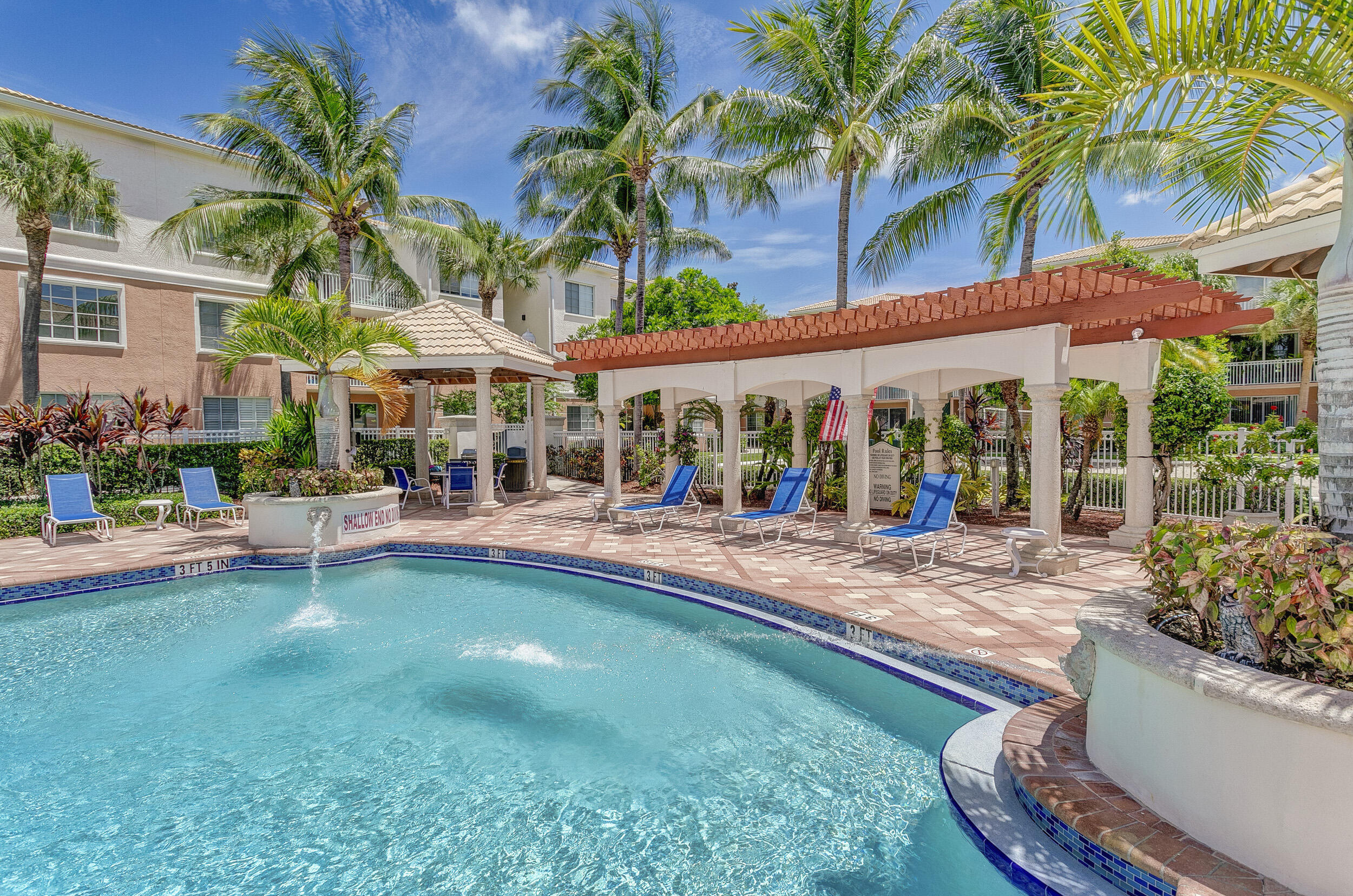 9303 W Myrtlewood Cir, Palm Beach Gardens FL 33418