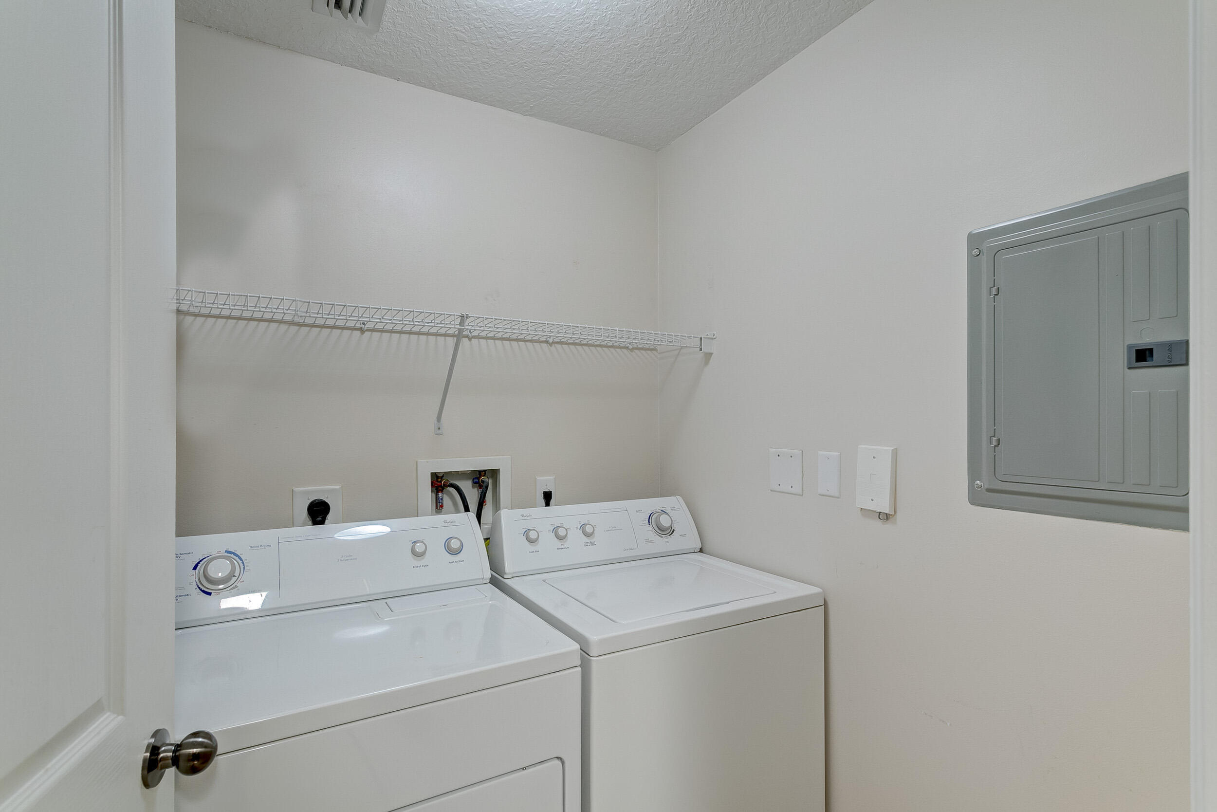 9303 W Myrtlewood Cir, Palm Beach Gardens FL 33418