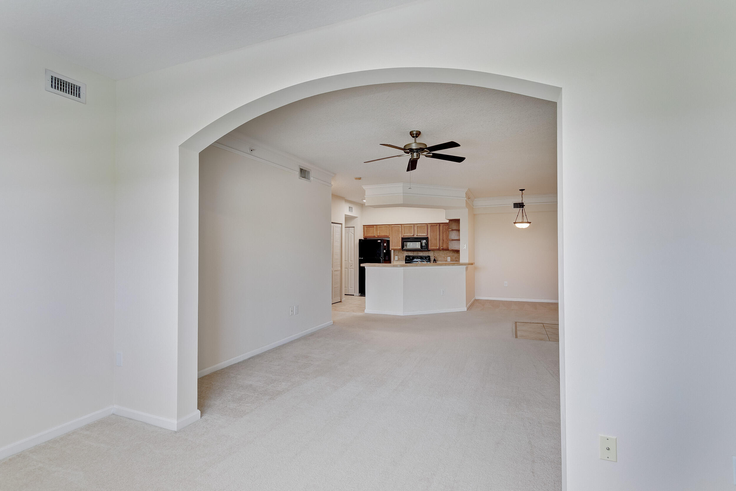 9303 W Myrtlewood Cir, Palm Beach Gardens FL 33418