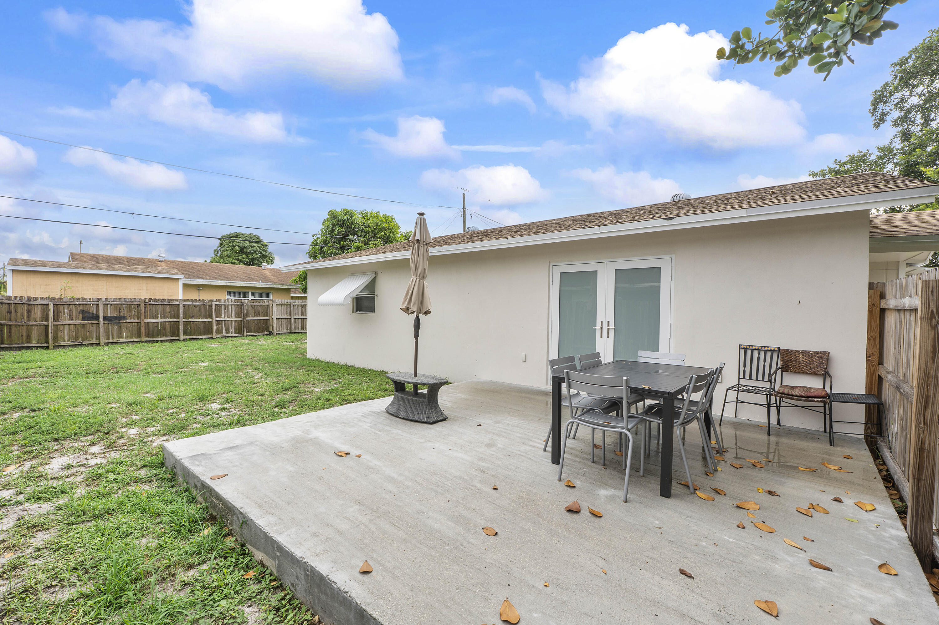 3344 Plaza, Lake Worth FL 33462