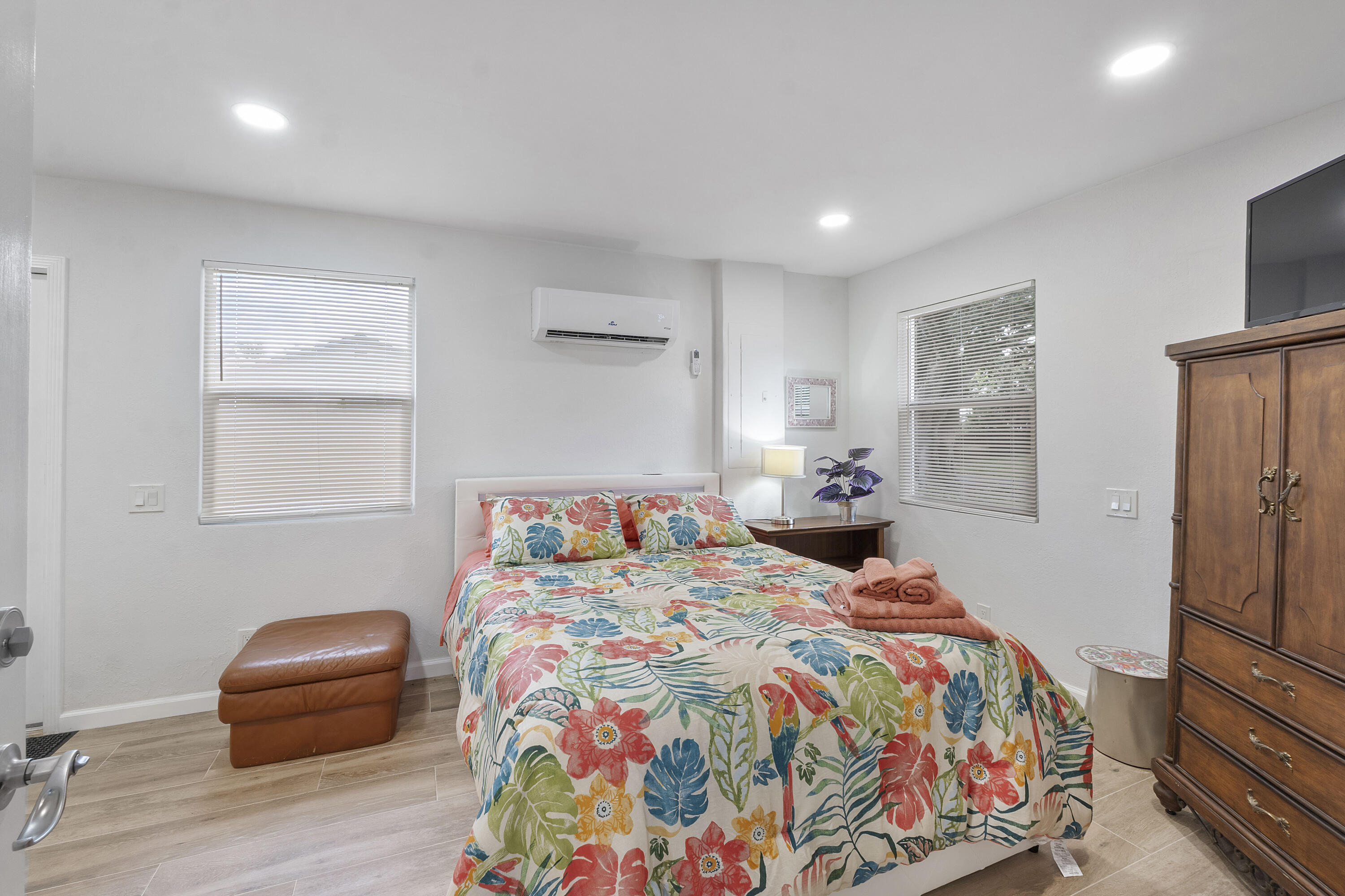 3344 Plaza, Lake Worth FL 33462