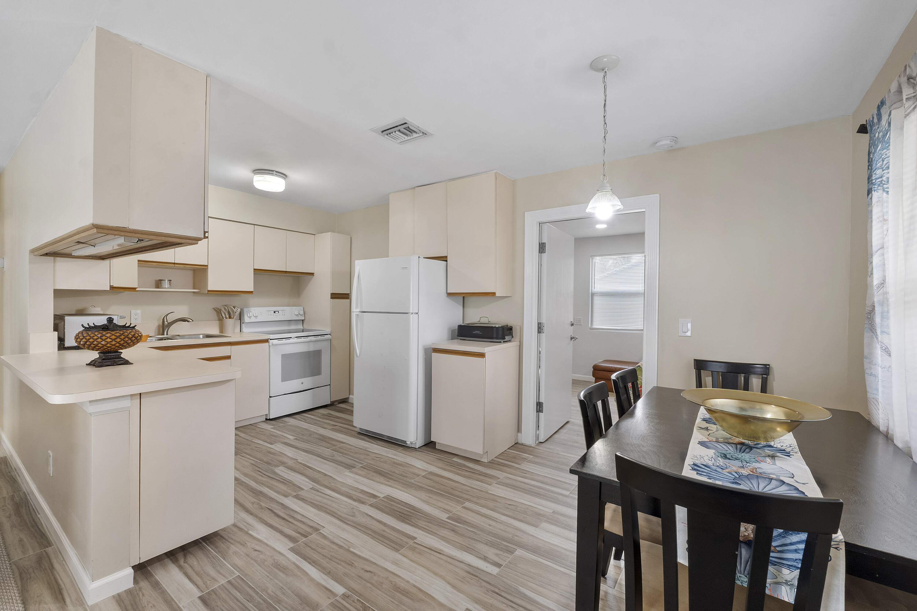 3344 Plaza, Lake Worth FL 33462