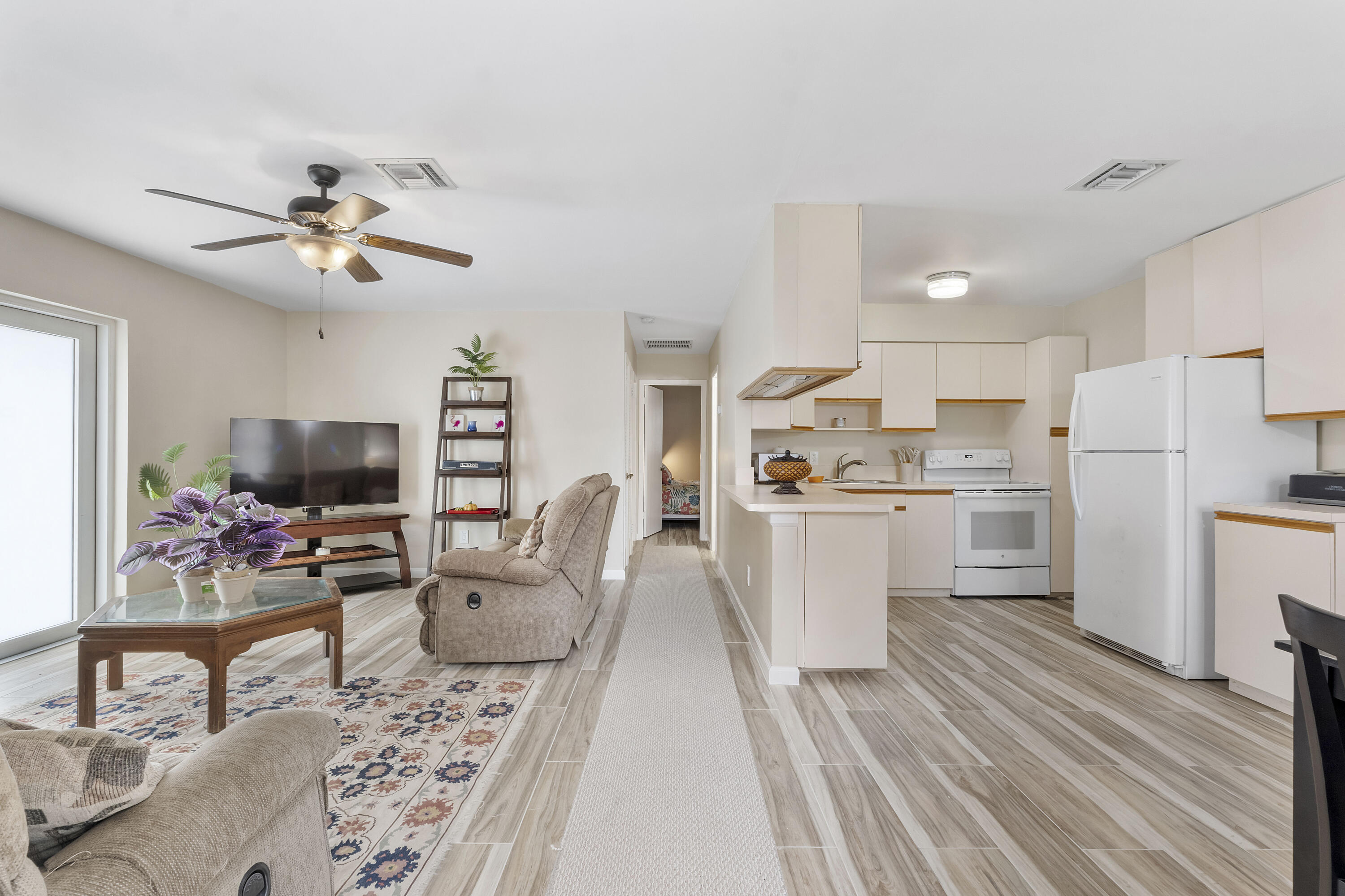 3344 Plaza, Lake Worth FL 33462