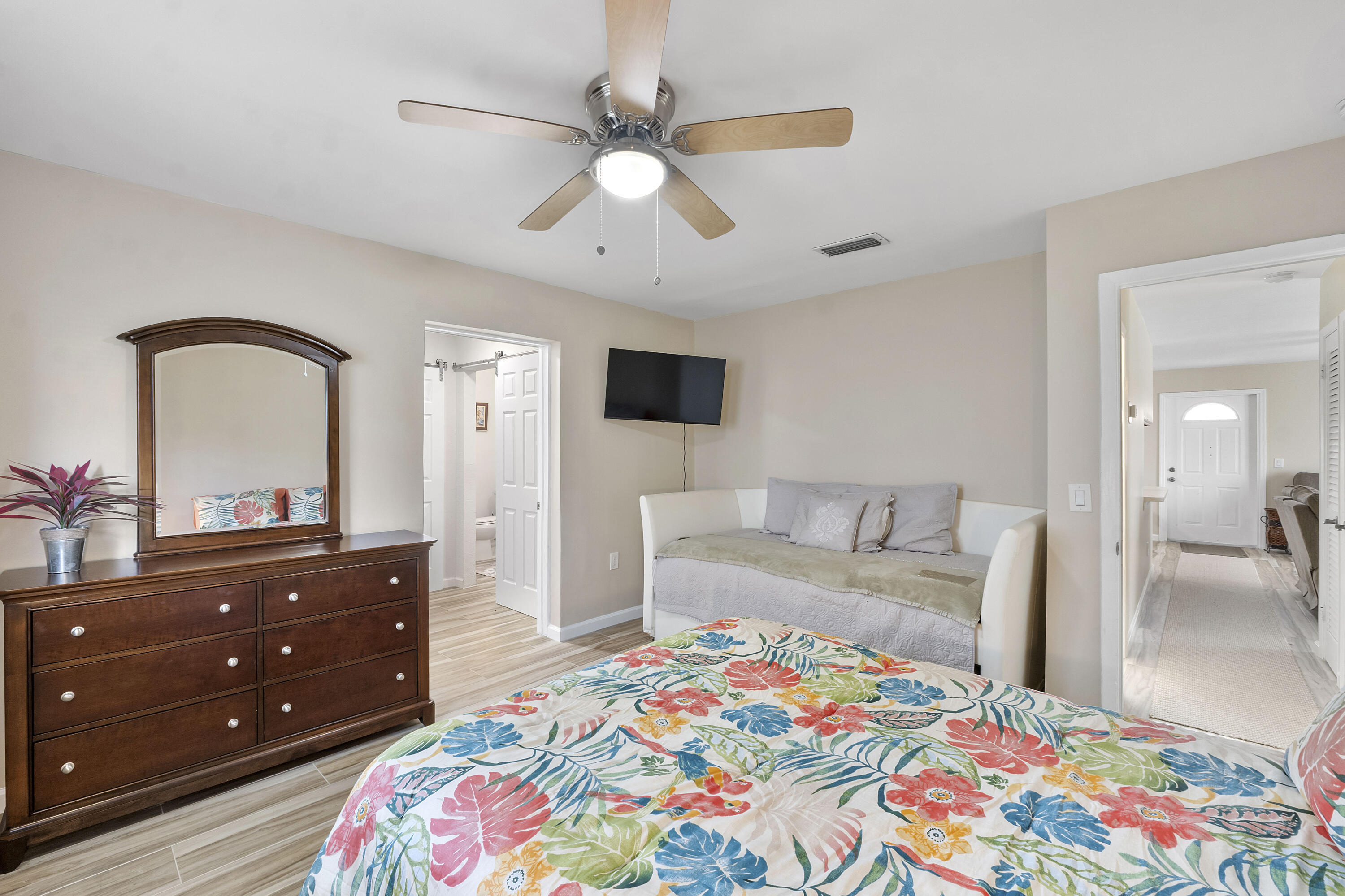 3344 Plaza, Lake Worth FL 33462