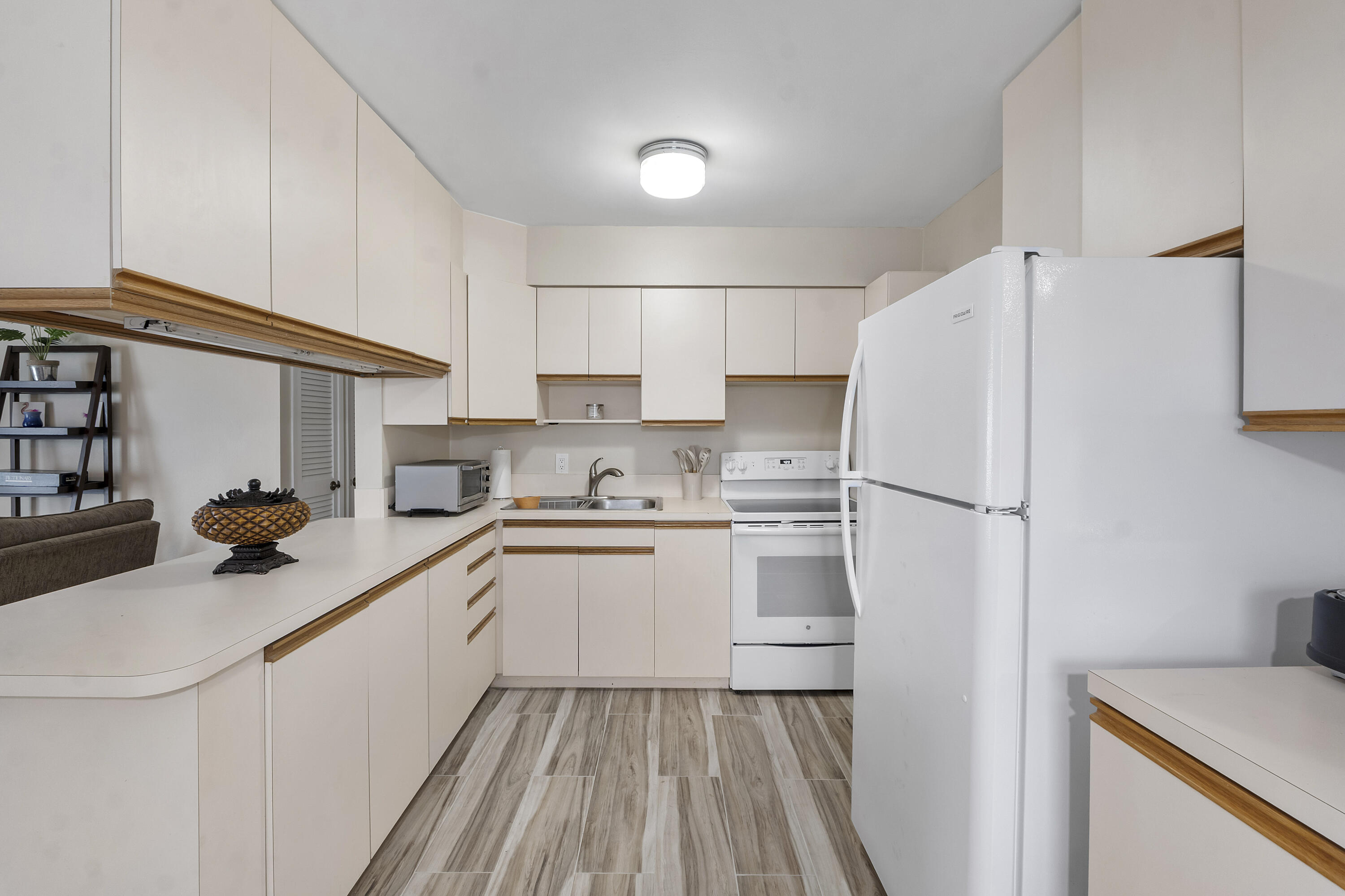 3344 Plaza, Lake Worth FL 33462