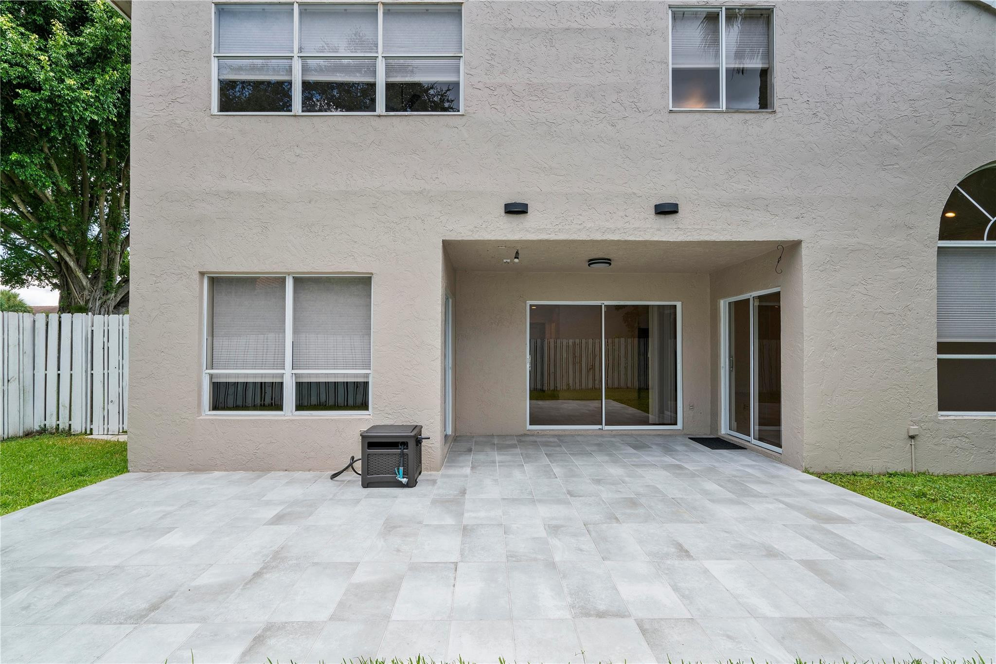 7701 NW 61st, Parkland FL 33067